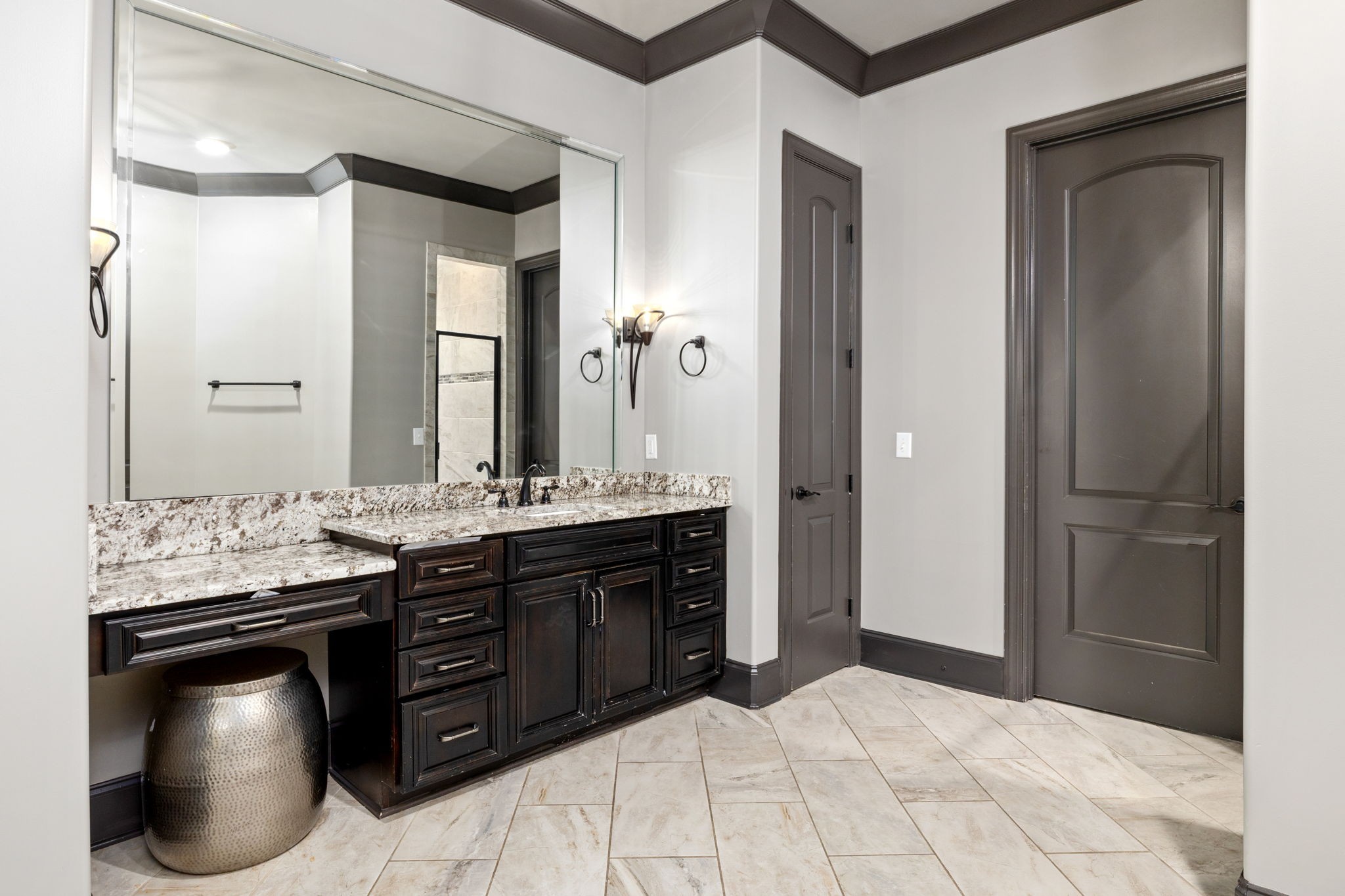  2713 Deer Haven Ct, Franklin, TN, 37067 - 物件實景