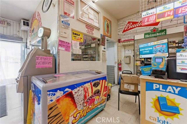 Pomona, California, 91768, United States, ,Residential,For Sale,2045129