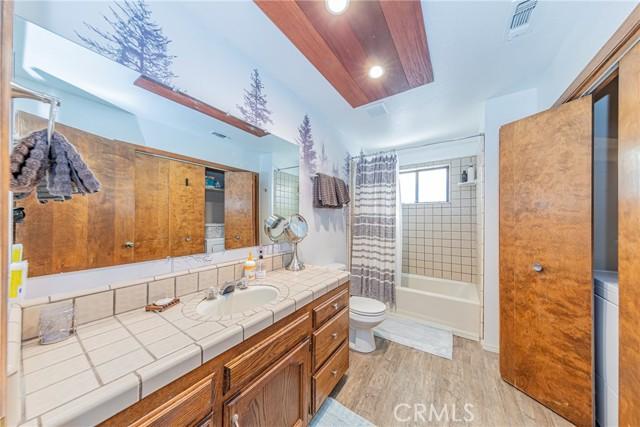 Bass Lake, California, 93604, United States, 3 Bedrooms Bedrooms, ,2 BathroomsBathrooms,Residential,For Sale,1979662