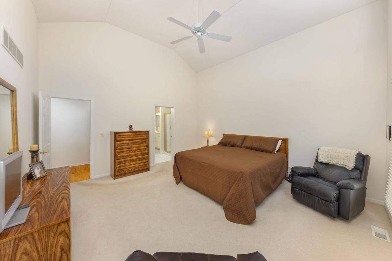 2353 Woodglen Drive, Aurora, Illinois, 60502, United States, 3 Bedrooms Bedrooms, ,3 BathroomsBathrooms,Residential,For Sale,2353 Woodglen Drive,1682401