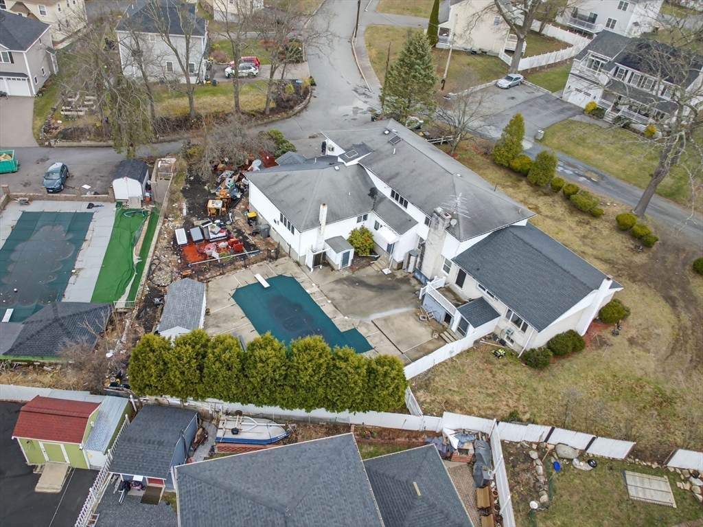 Framingham, Massachusetts, 01702, United States, 5 Bedrooms Bedrooms, ,5 BathroomsBathrooms,Residential,For Sale,2035320