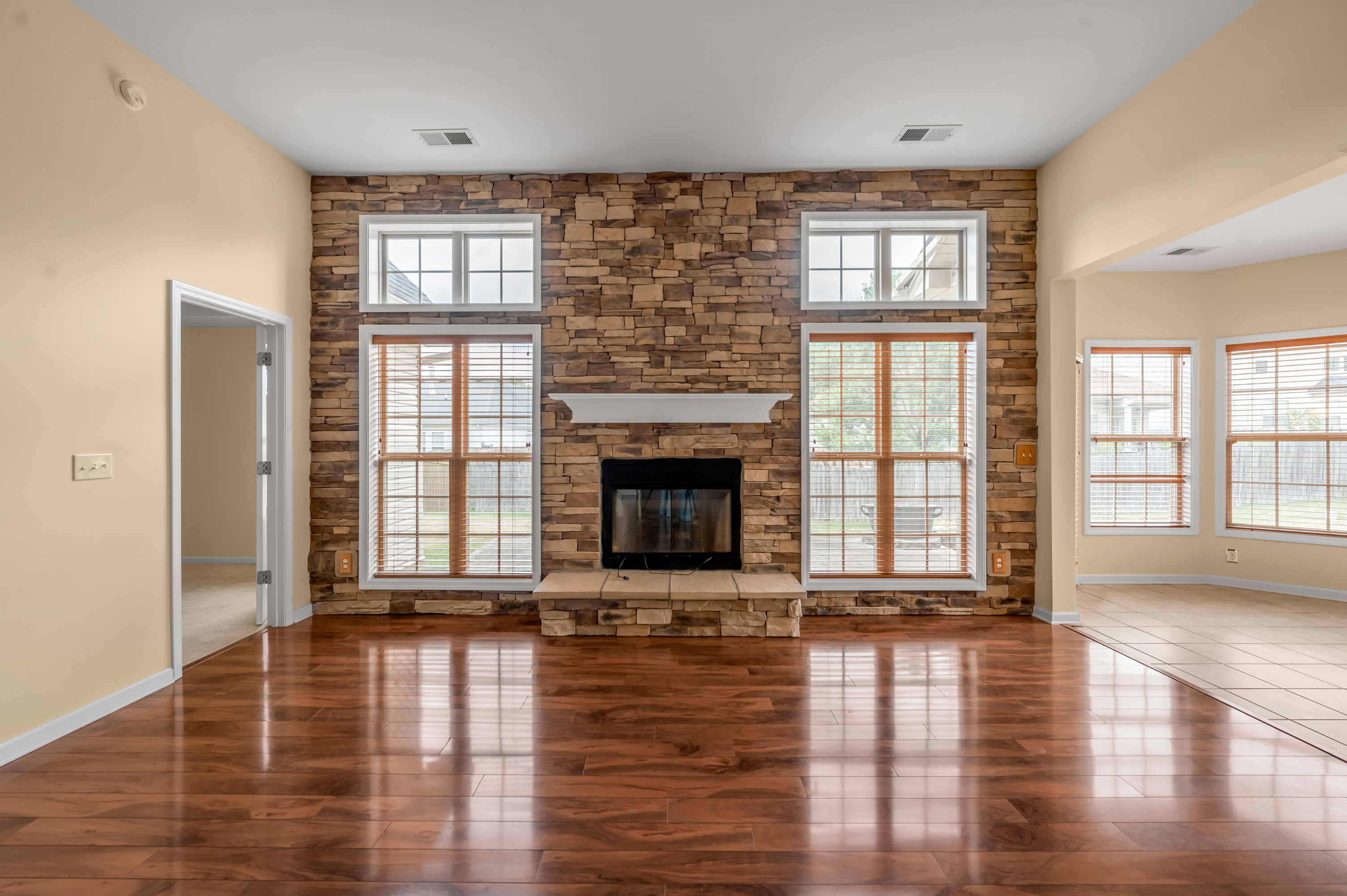  520 Madison Point Drive - 物件實景