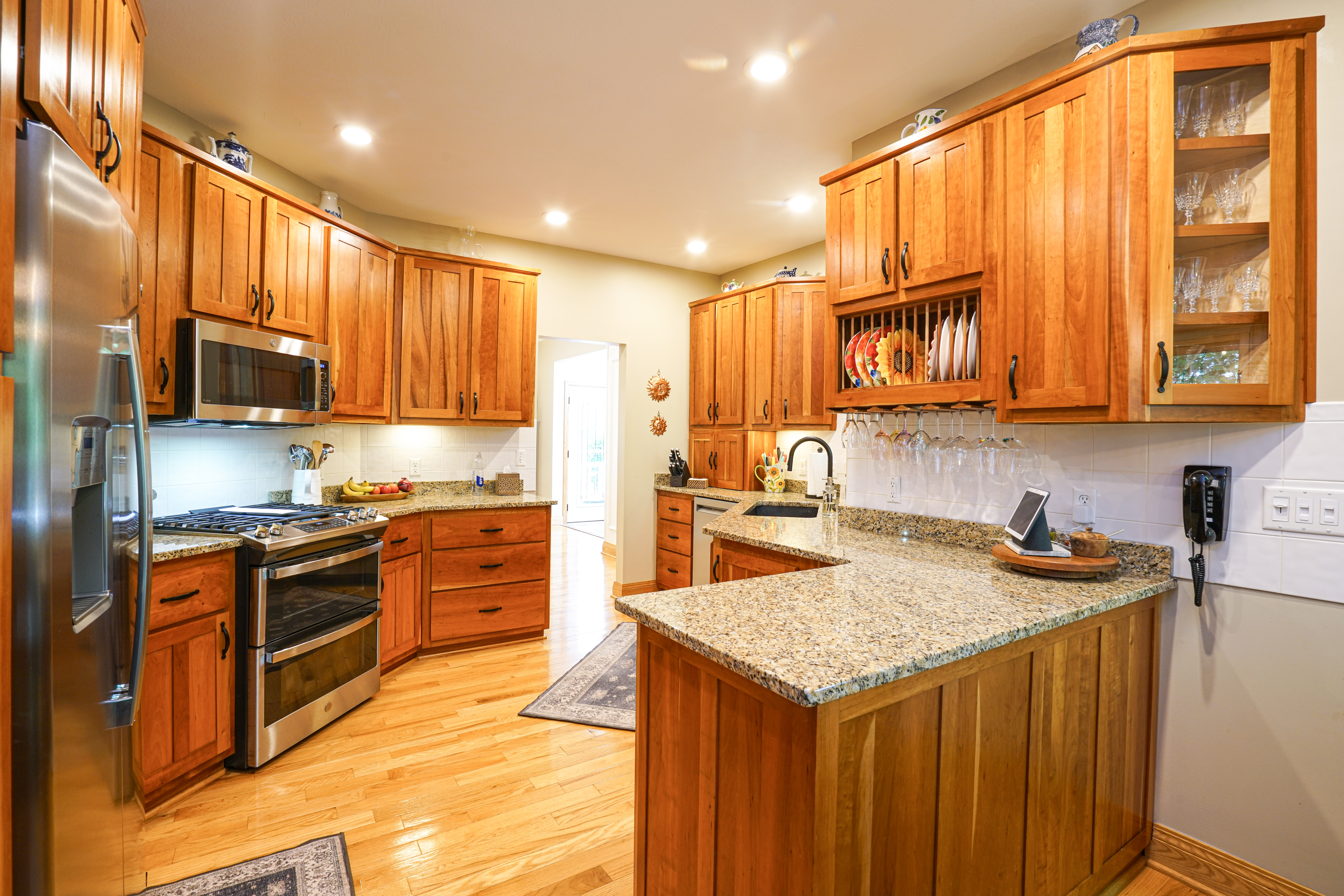 Horner, West Virginia, 26732, United States, 4 Bedrooms Bedrooms, ,4 BathroomsBathrooms,Residential,For Sale,1955004