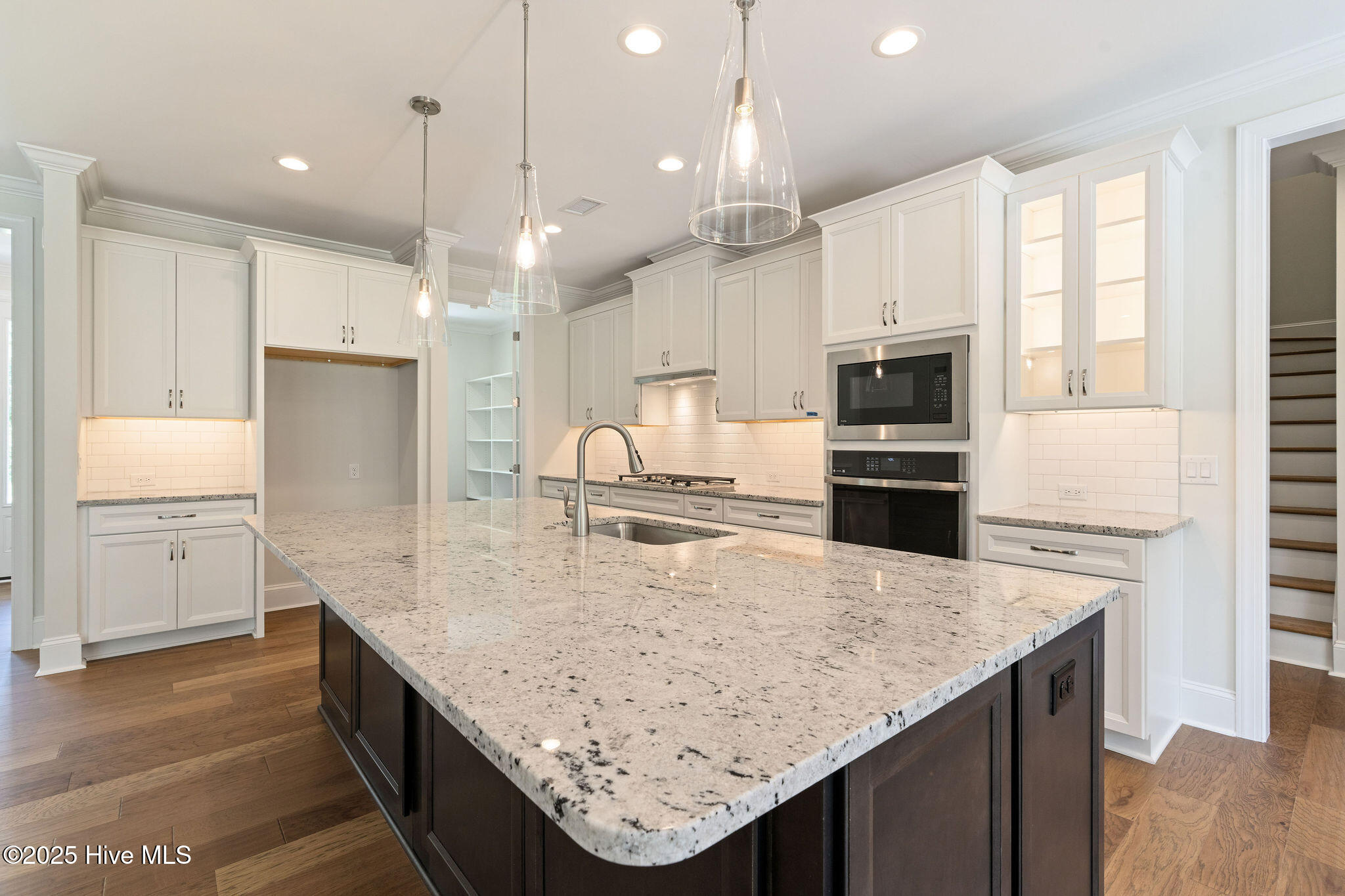 Leland, North Carolina, 28451, United States, 3 Bedrooms Bedrooms, ,4 BathroomsBathrooms,Residential,For Sale,1805134