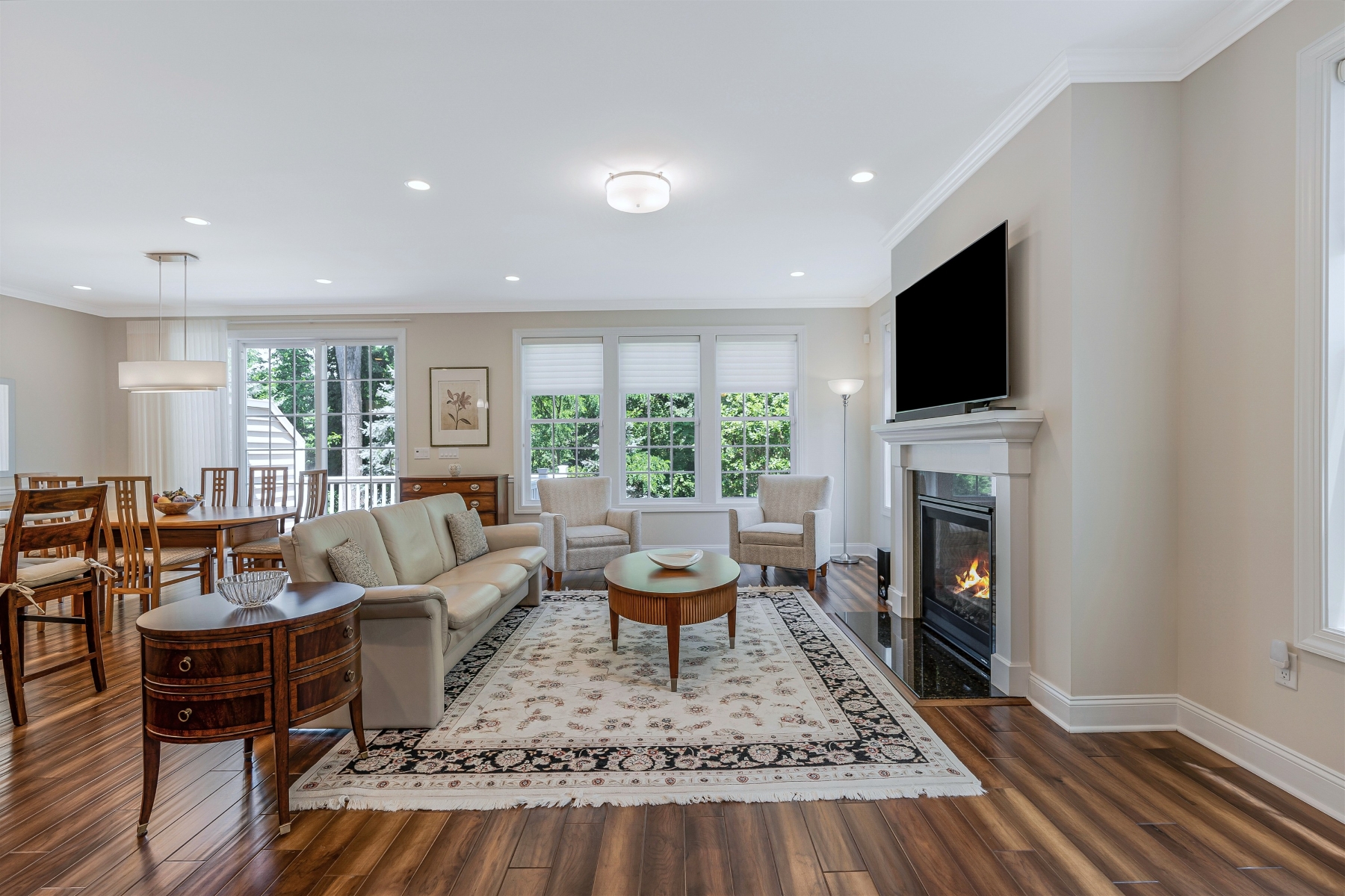  ?Residences at Columbia Park ? Impeccably Crafted End-Unit Townhome - 物件實景