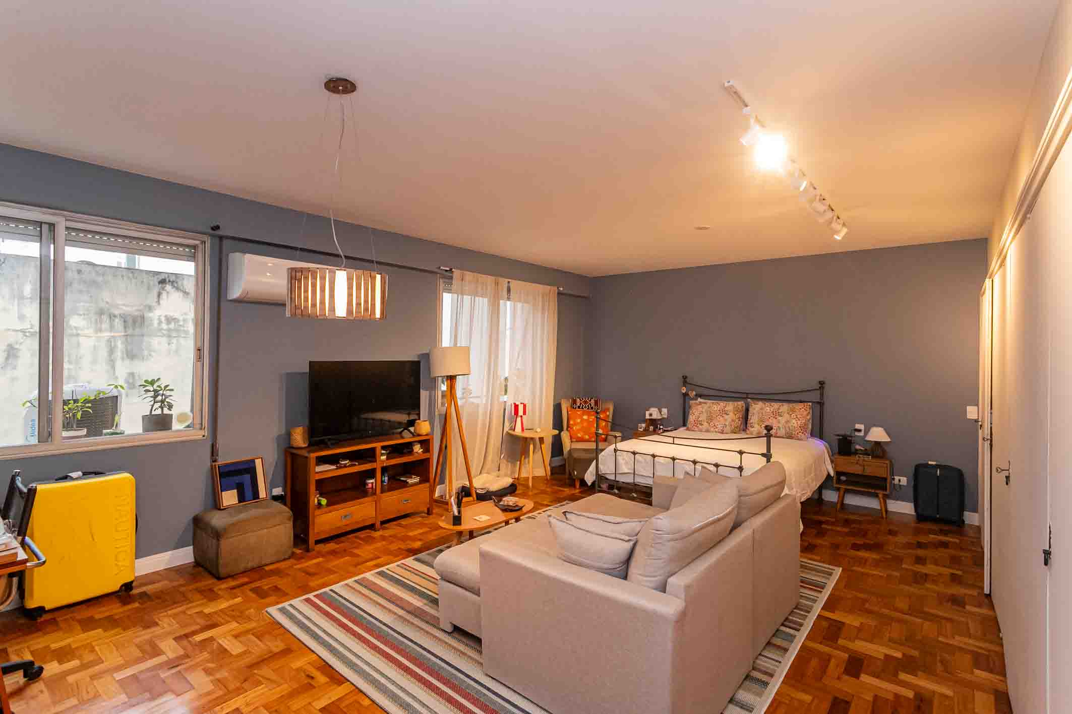  High-floor apartment with panoramic ocean views on Avenida Atlântica - 物件實景