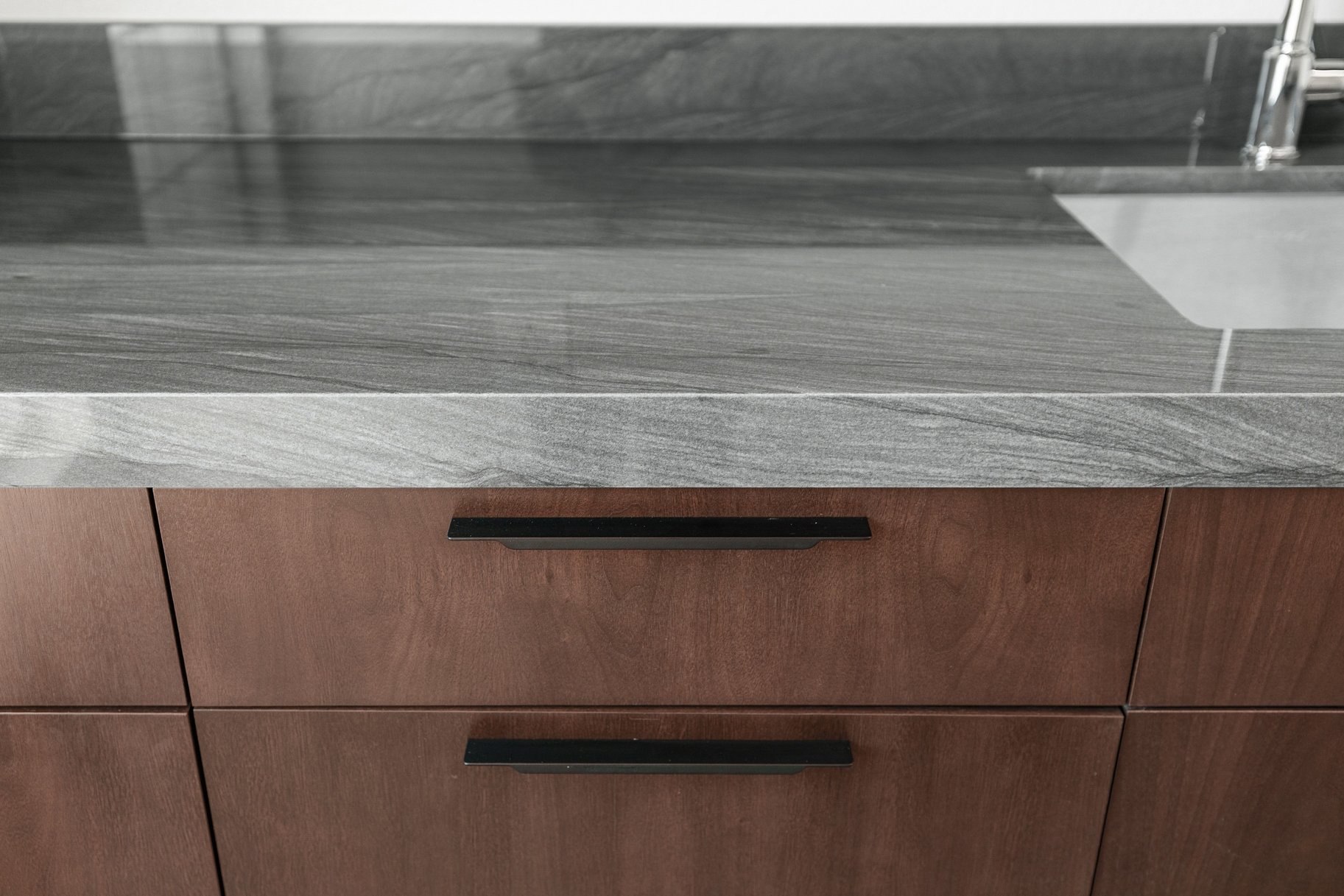  Thoughtfully Reimagined with Exceptional Design and Custom Craftsmanship - 物件實景