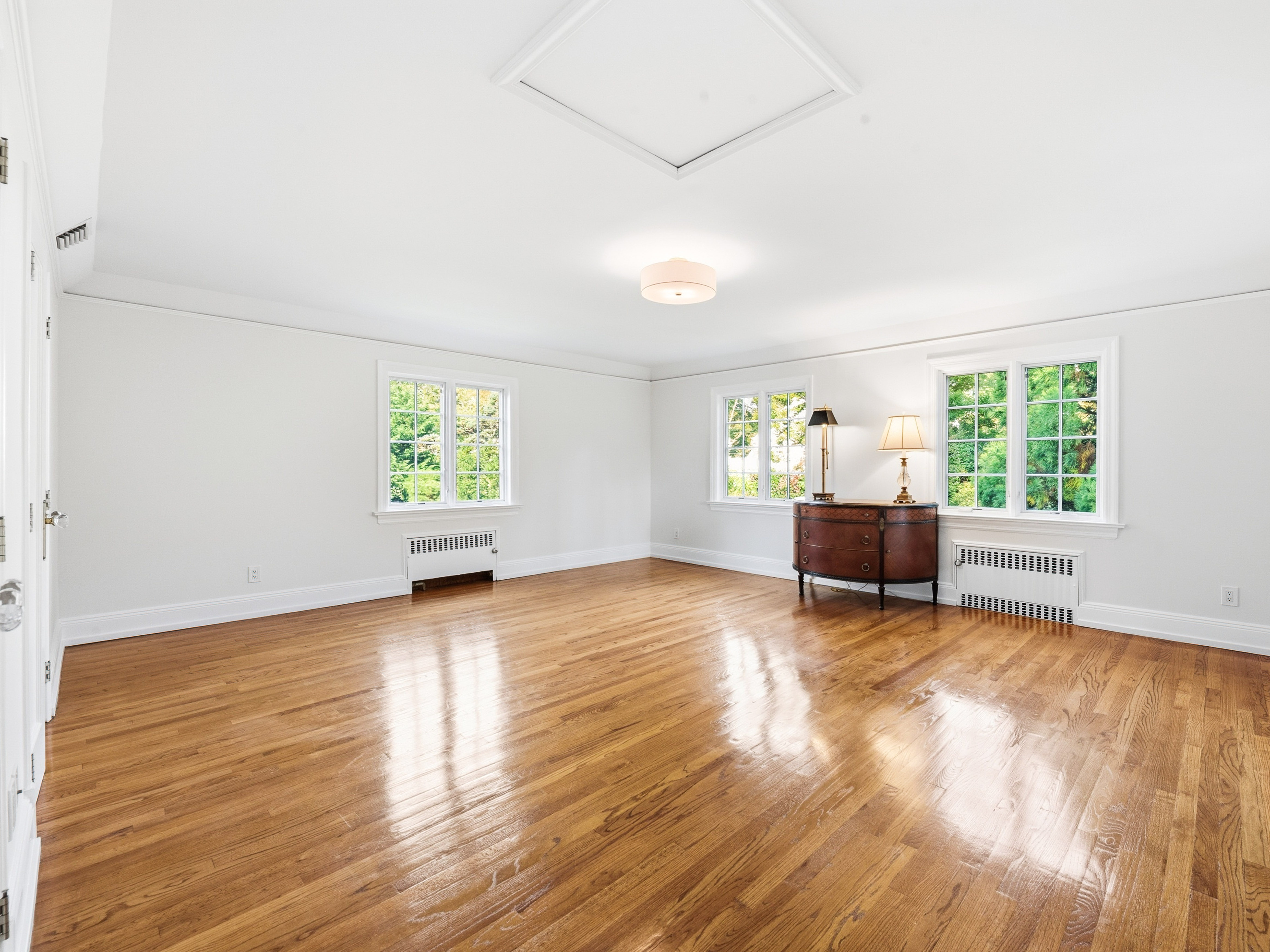  403 Ryder Road, Manhasset, NY 11030 - 物件實景