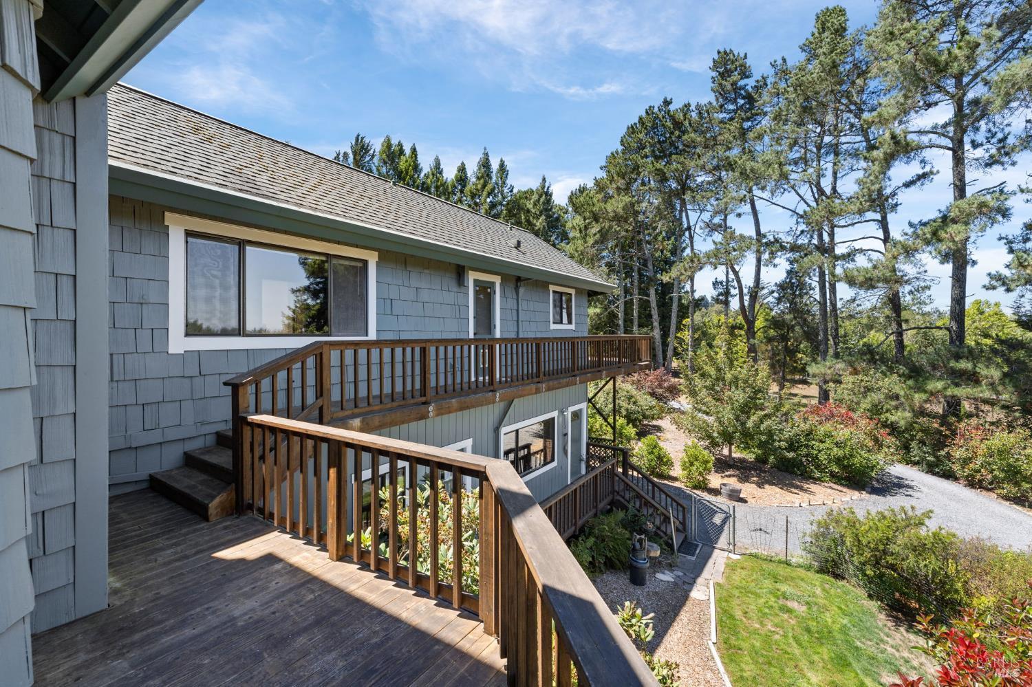 Sebastopol, California, 95472, United States, 4 Bedrooms Bedrooms, ,5 BathroomsBathrooms,Residential,For Sale,1980868