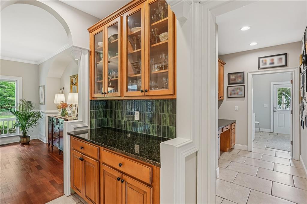 Cartersville, Georgia, 30121, United States, 5 Bedrooms Bedrooms, ,6 BathroomsBathrooms,Residential,For Sale,1902967