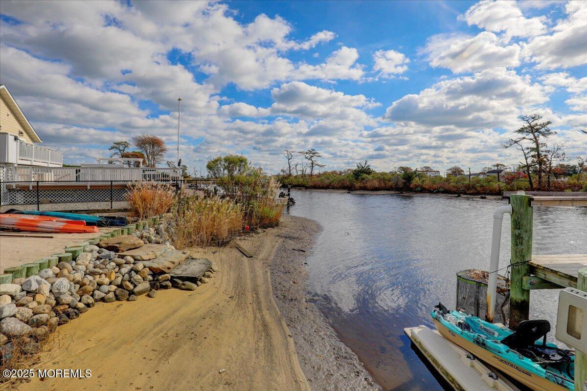 Brick, New Jersey, 08724, United States, 5 Bedrooms Bedrooms, ,3 BathroomsBathrooms,Residential,For Sale,1985674