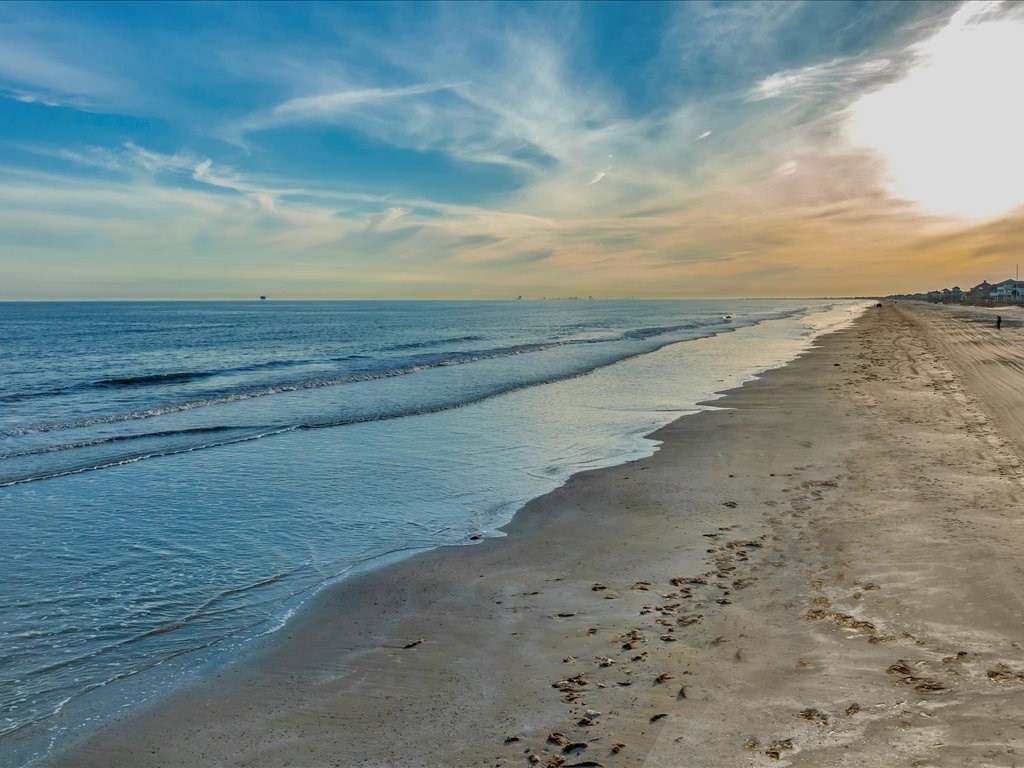 Gilchrist, Texas, 77617, United States, 3 Bedrooms Bedrooms, ,3 BathroomsBathrooms,Residential,For Sale,1978156