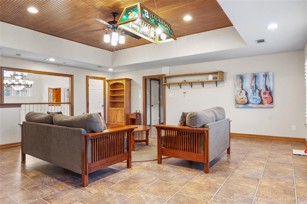 Midlothian, Texas, 76065, United States, 5 Bedrooms Bedrooms, ,4 BathroomsBathrooms,Residential,For Sale,1977052