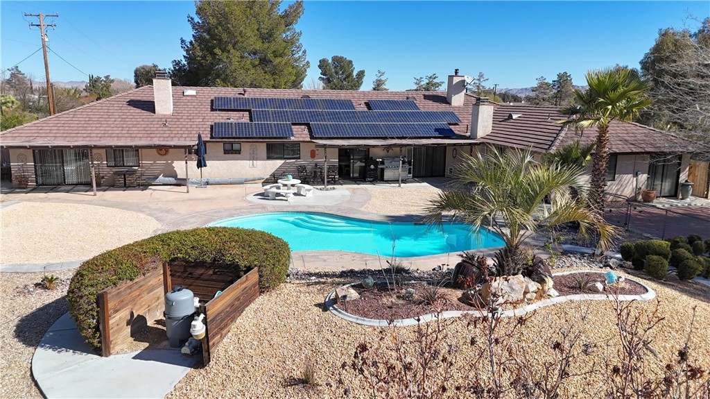 Apple Valley, California, 92308, United States, 5 Bedrooms Bedrooms, ,4 BathroomsBathrooms,Residential,For Sale,1941981