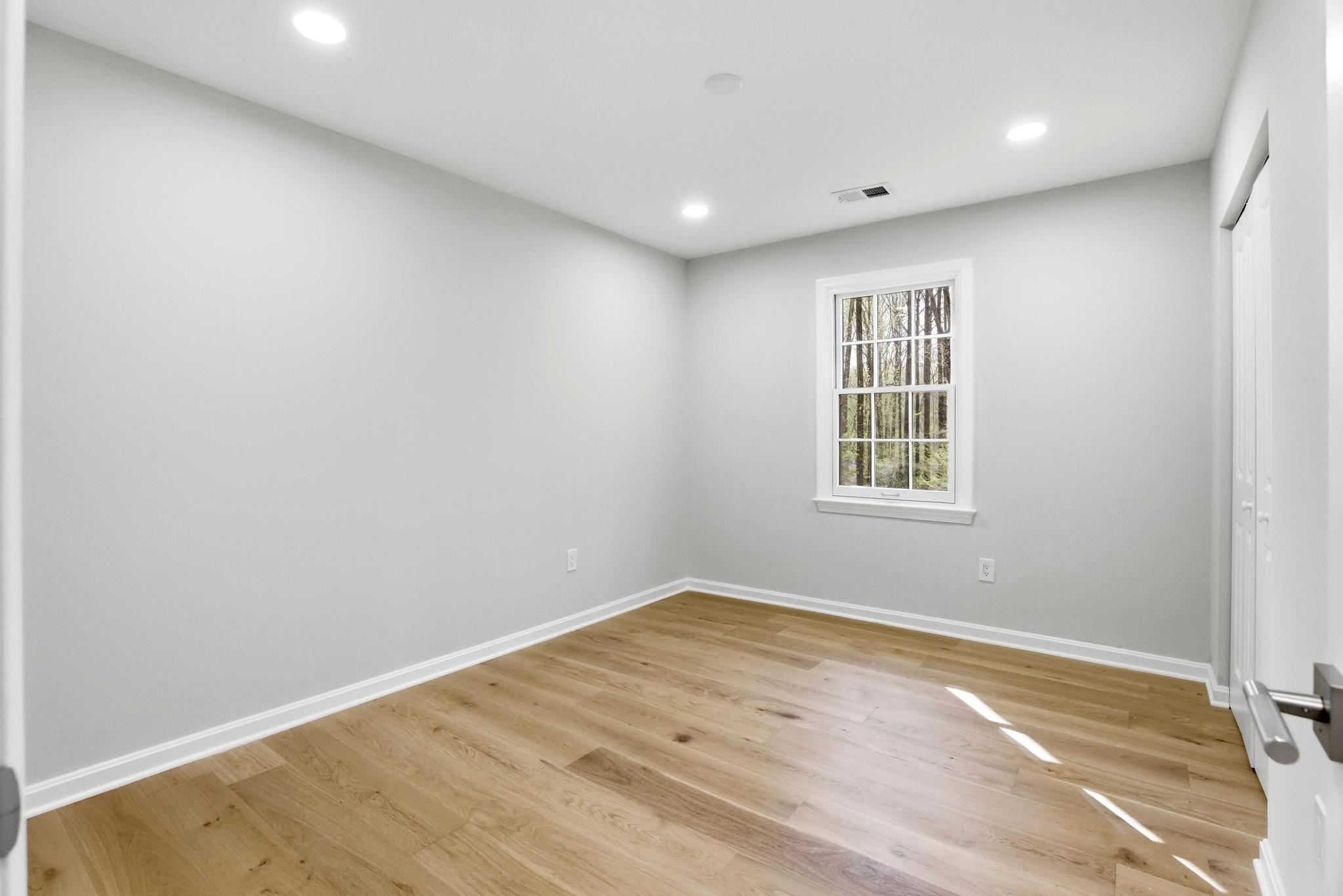  12136 Westwood Hills Drive, Herndon, VA, 20171 - 物件實景