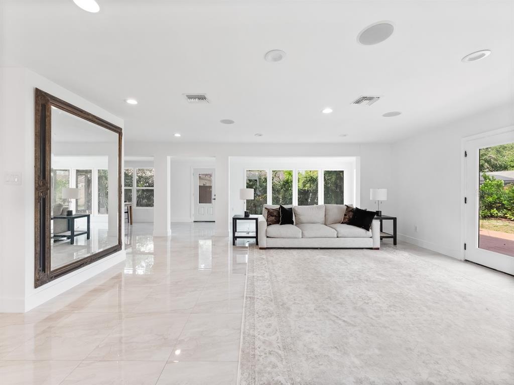 Belle Isle, Florida, 32812, United States, 3 Bedrooms Bedrooms, ,2 BathroomsBathrooms,Residential,For Sale,1995794