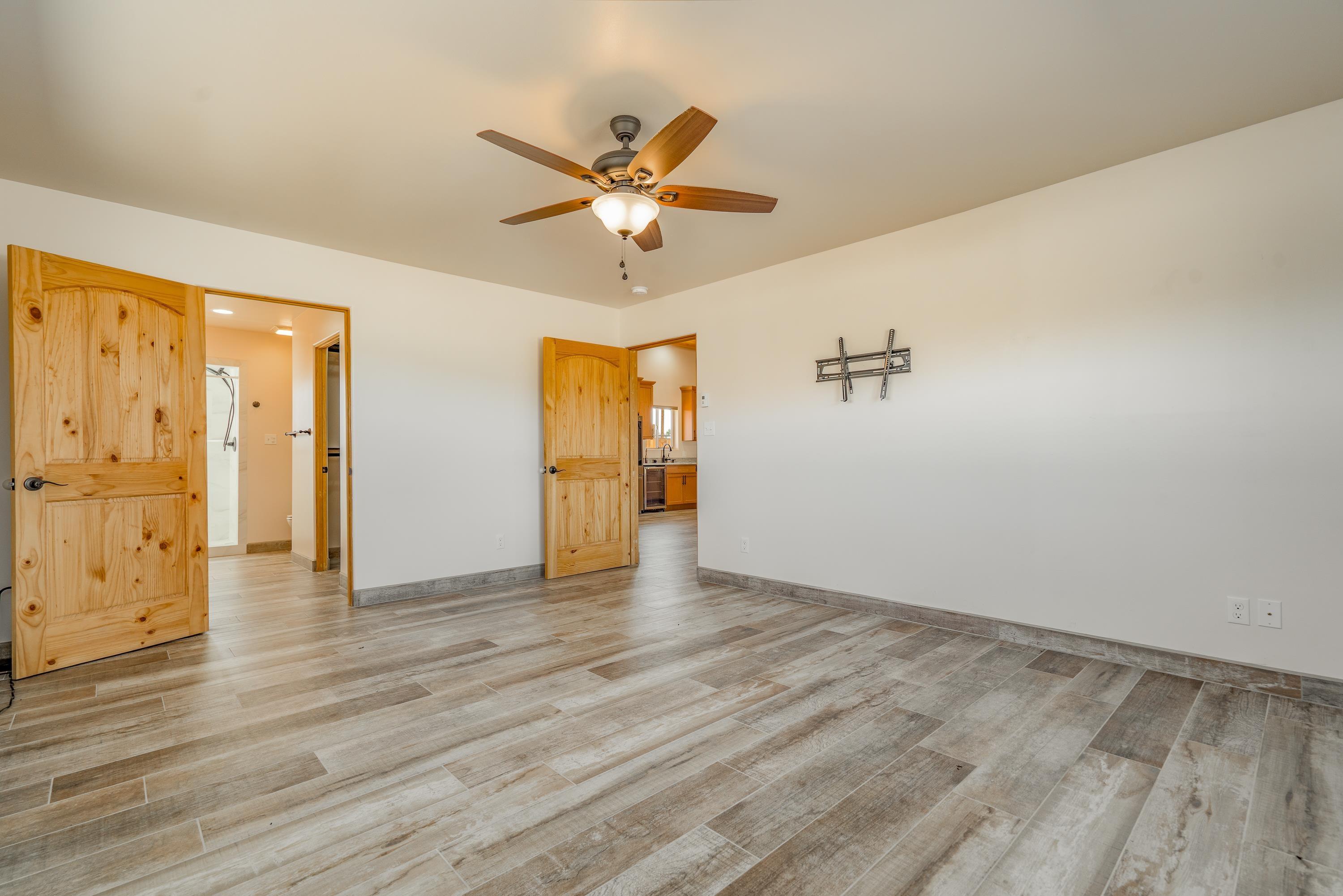 Taos, New Mexico, 87557, United States, 3 Bedrooms Bedrooms, ,2 BathroomsBathrooms,Residential,For Sale,1959300