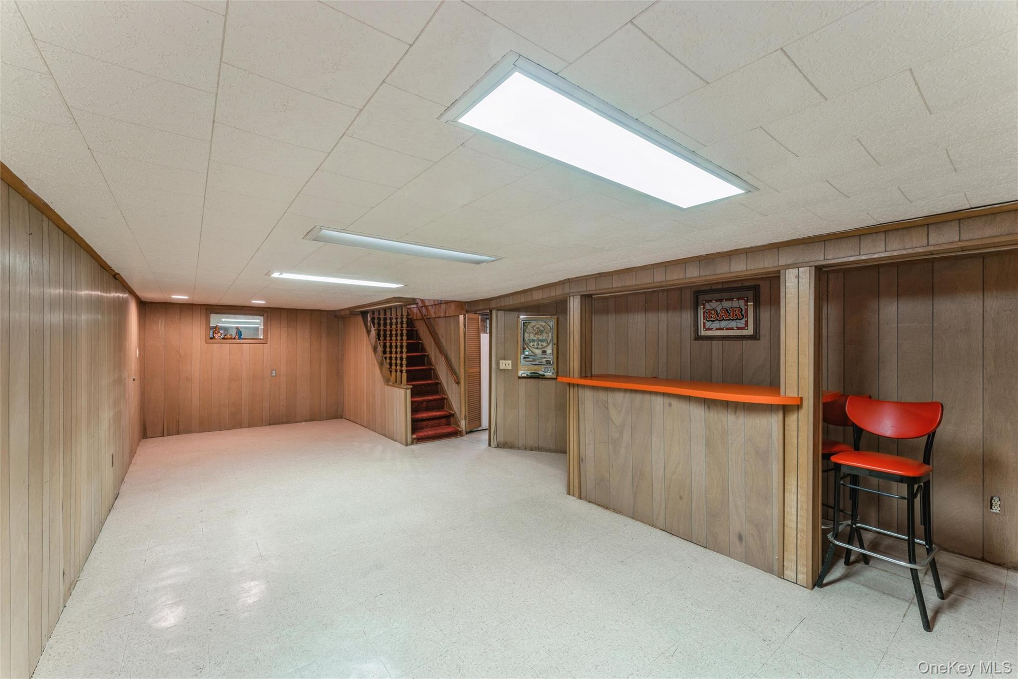 Williston Park, New York, 11596, United States, 3 Bedrooms Bedrooms, ,2 BathroomsBathrooms,Residential,For Sale,1960475