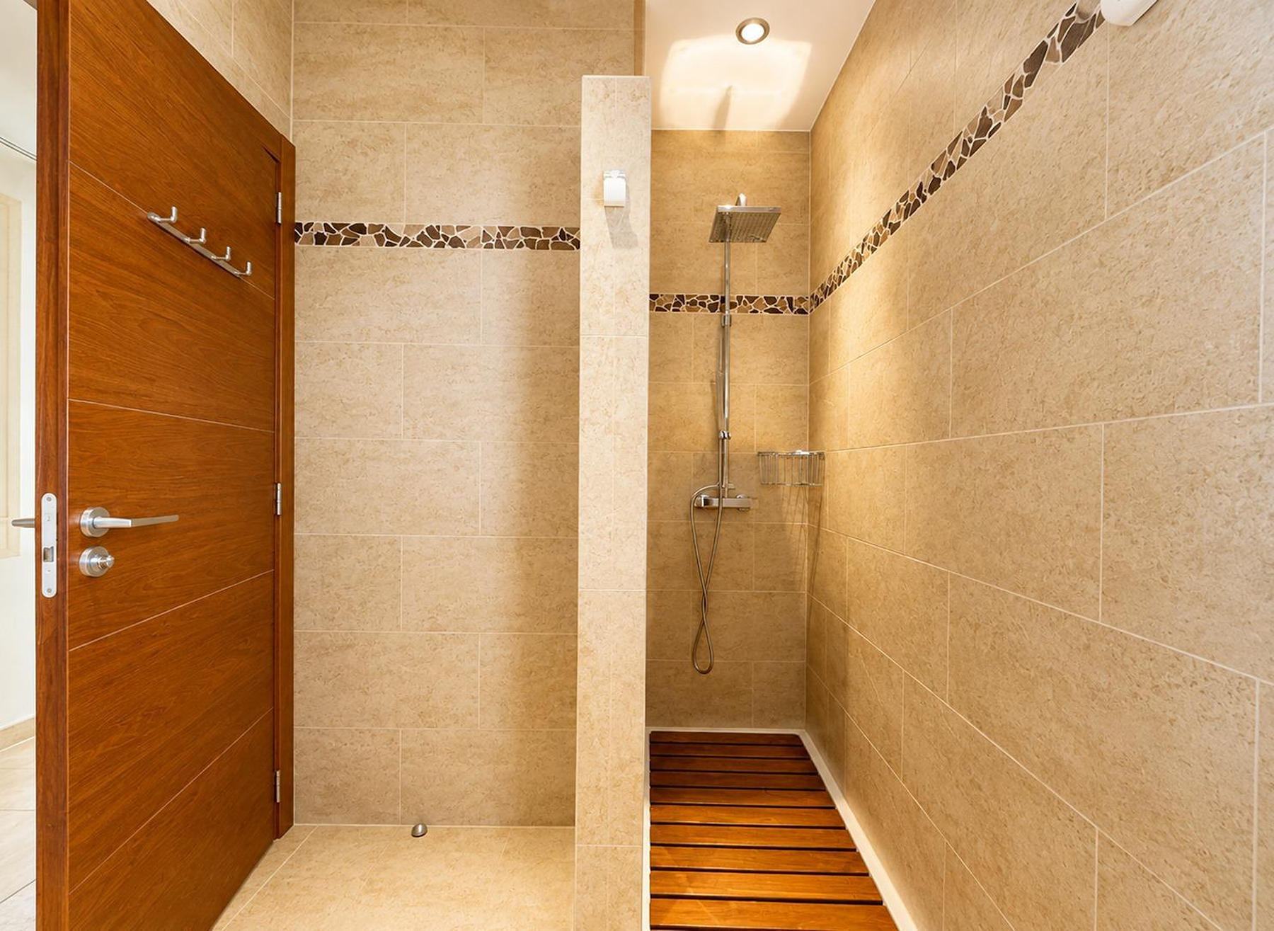  Contemporary villa with a 24-meter mooring in Santa Margarida, Roses - 物件實景