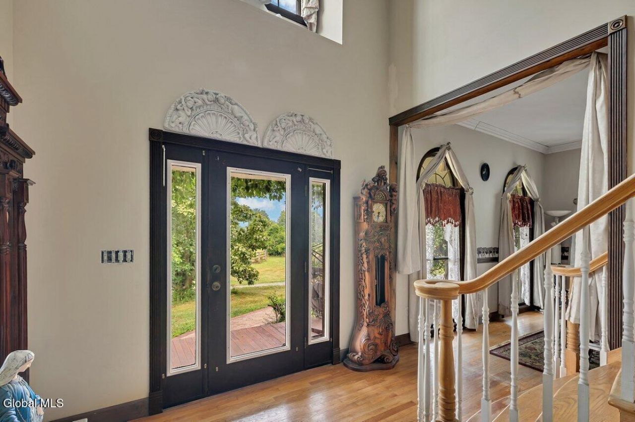 Greenville, New York, 12083, United States, 3 Bedrooms Bedrooms, ,3 BathroomsBathrooms,Residential,For Sale,1908320