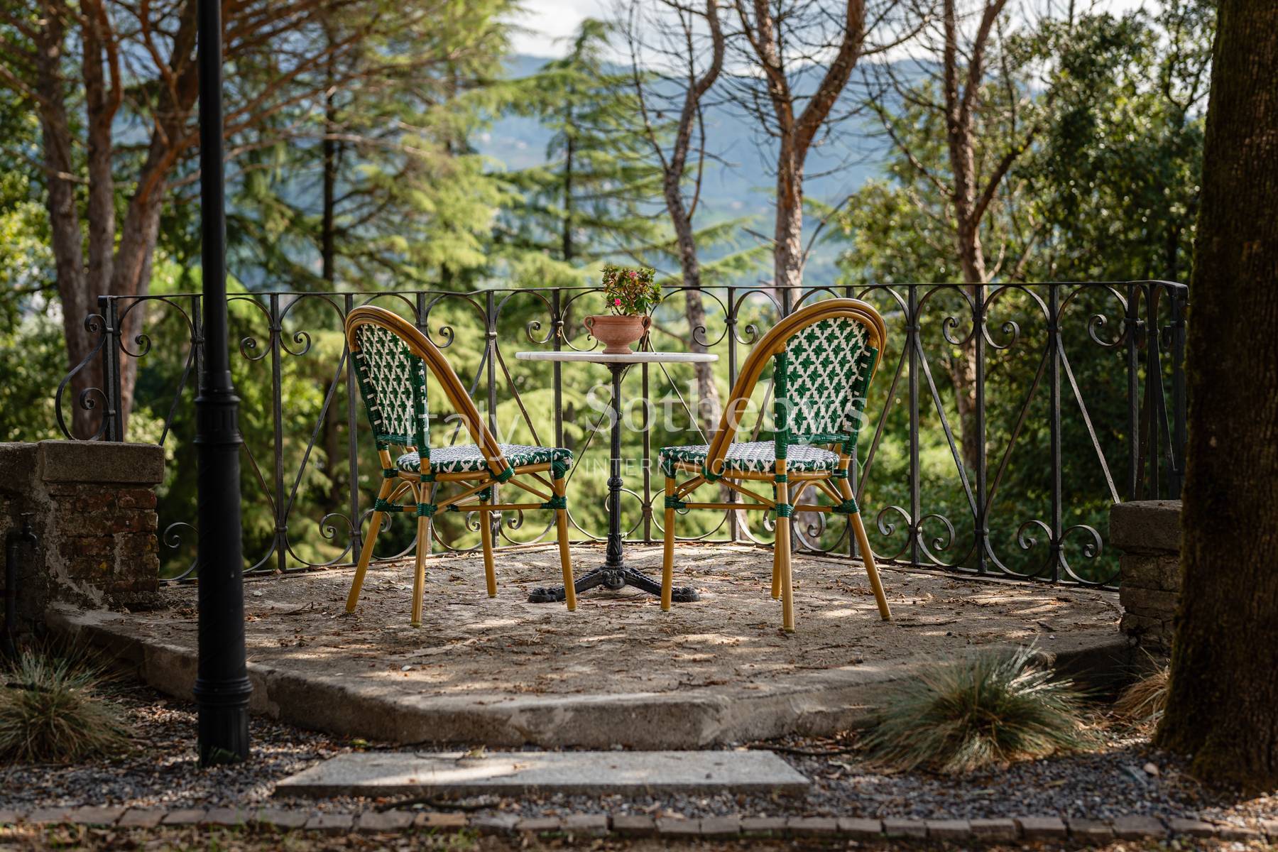  Refined Art Nouveau villa on the rolling hills of Lucca - 物件實景