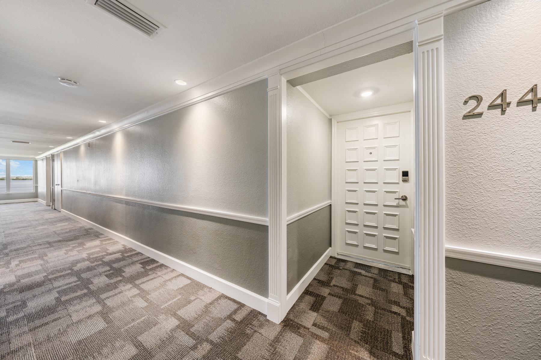 Tarpon Springs, Florida, 34689, United States, 4 Bedrooms Bedrooms, ,4 BathroomsBathrooms,Residential,For Sale,1863560