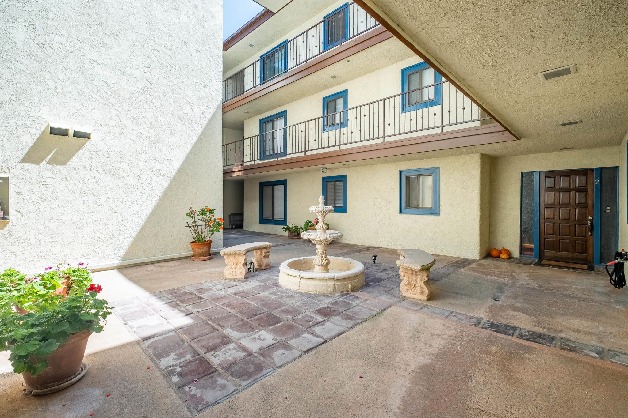  2337 Palos Verdes Drive West, Palos Verdes Estates, CA 90274 - 物件實景