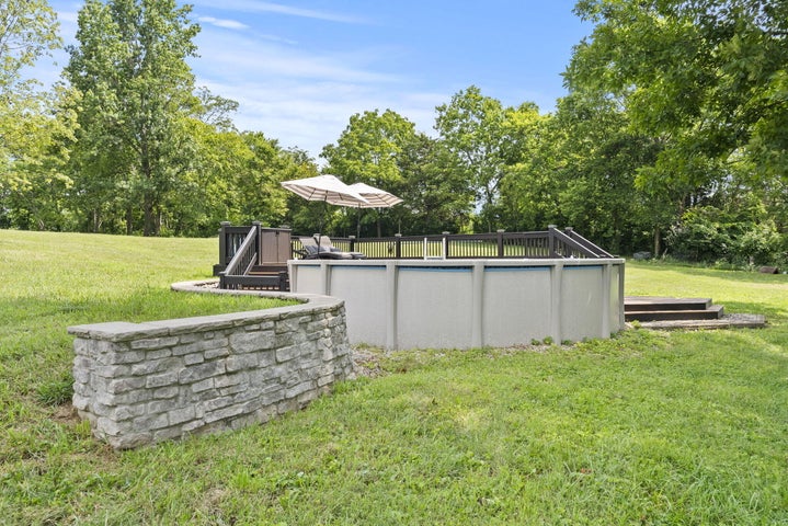 Versailles, Kentucky, 40383, United States, 4 Bedrooms Bedrooms, ,Residential,For Sale,1900700