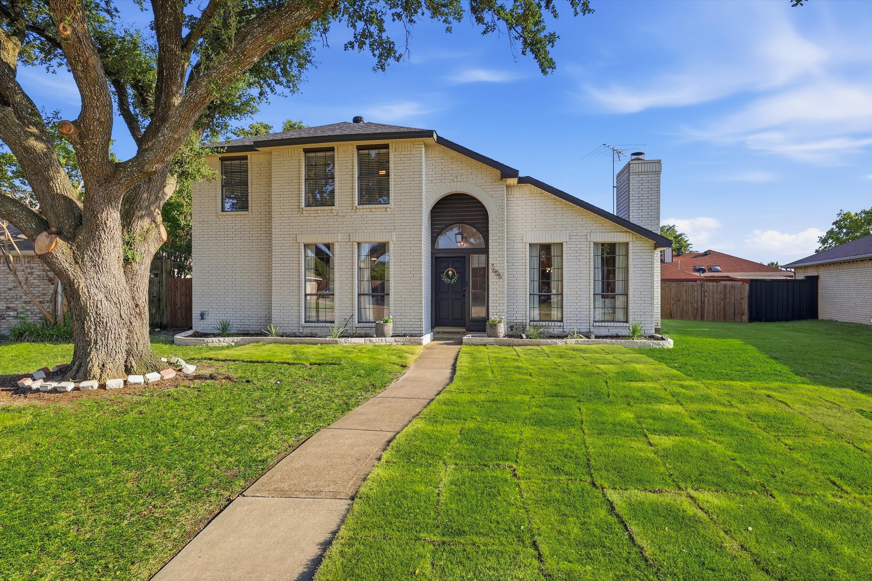  Beautifully Updated in Rowlett with a 2.75% Assumable FHA Loan - 物件實景
