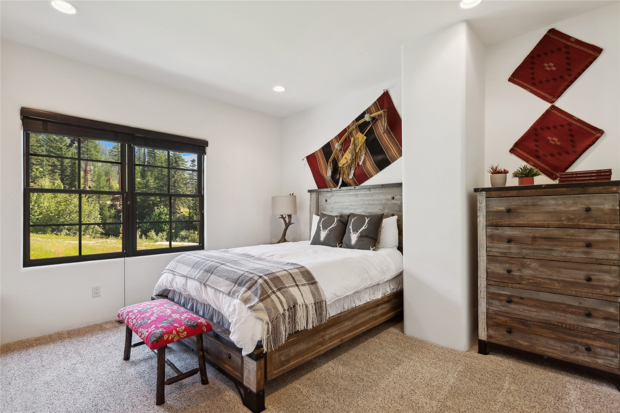  111 Slopeside Drive, Unit #7 - 物件實景