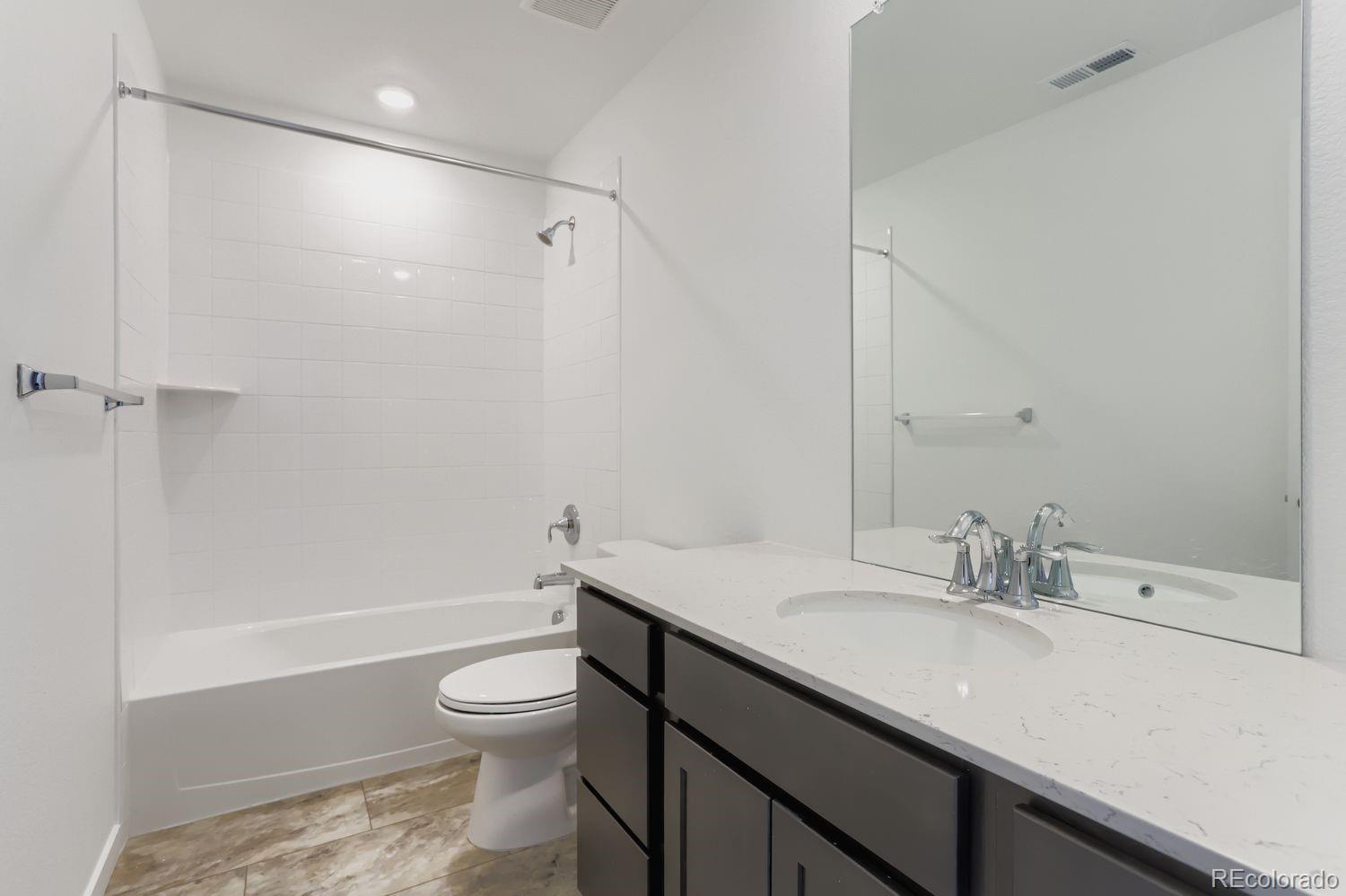 Thornton, Colorado, 80602, United States, 3 Bedrooms Bedrooms, ,2 BathroomsBathrooms,Residential,For Sale,1941031