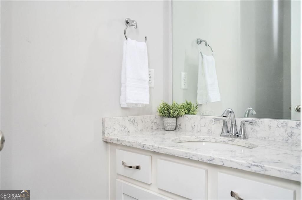 Alpharetta, Georgia, 30009, United States, 4 Bedrooms Bedrooms, ,4 BathroomsBathrooms,Residential,For Sale,1859050