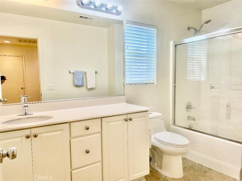 Jurupa Valley, California, 92509, United States, 4 Bedrooms Bedrooms, ,3 BathroomsBathrooms,Residential,For Sale,2022049
