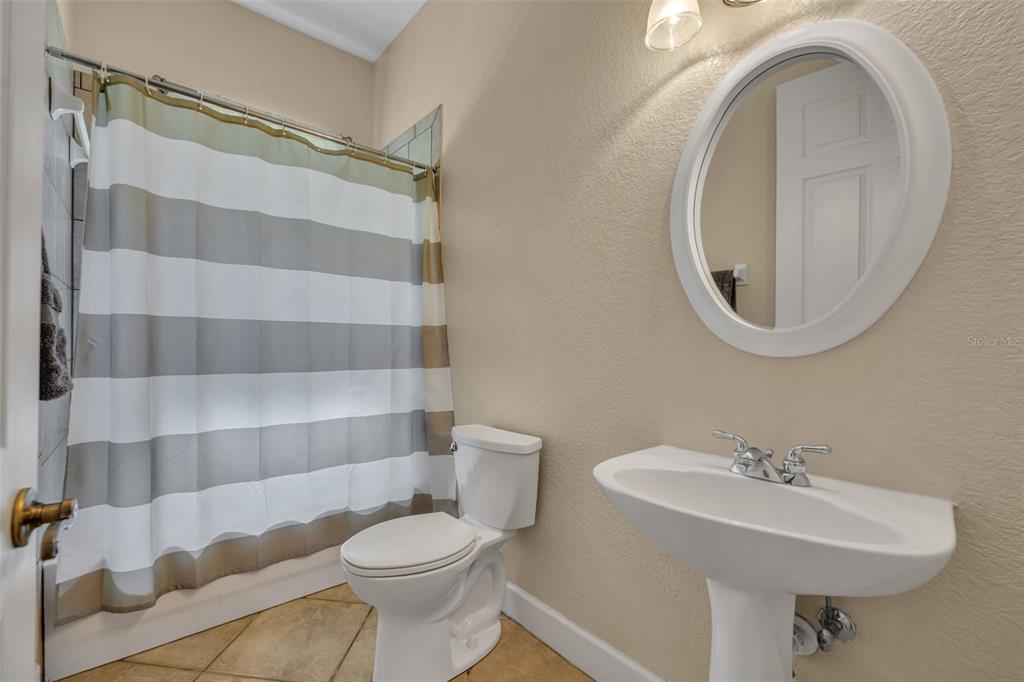 Orlando, Florida, 32832, United States, 4 Bedrooms Bedrooms, ,4 BathroomsBathrooms,Residential,For Sale,1901368