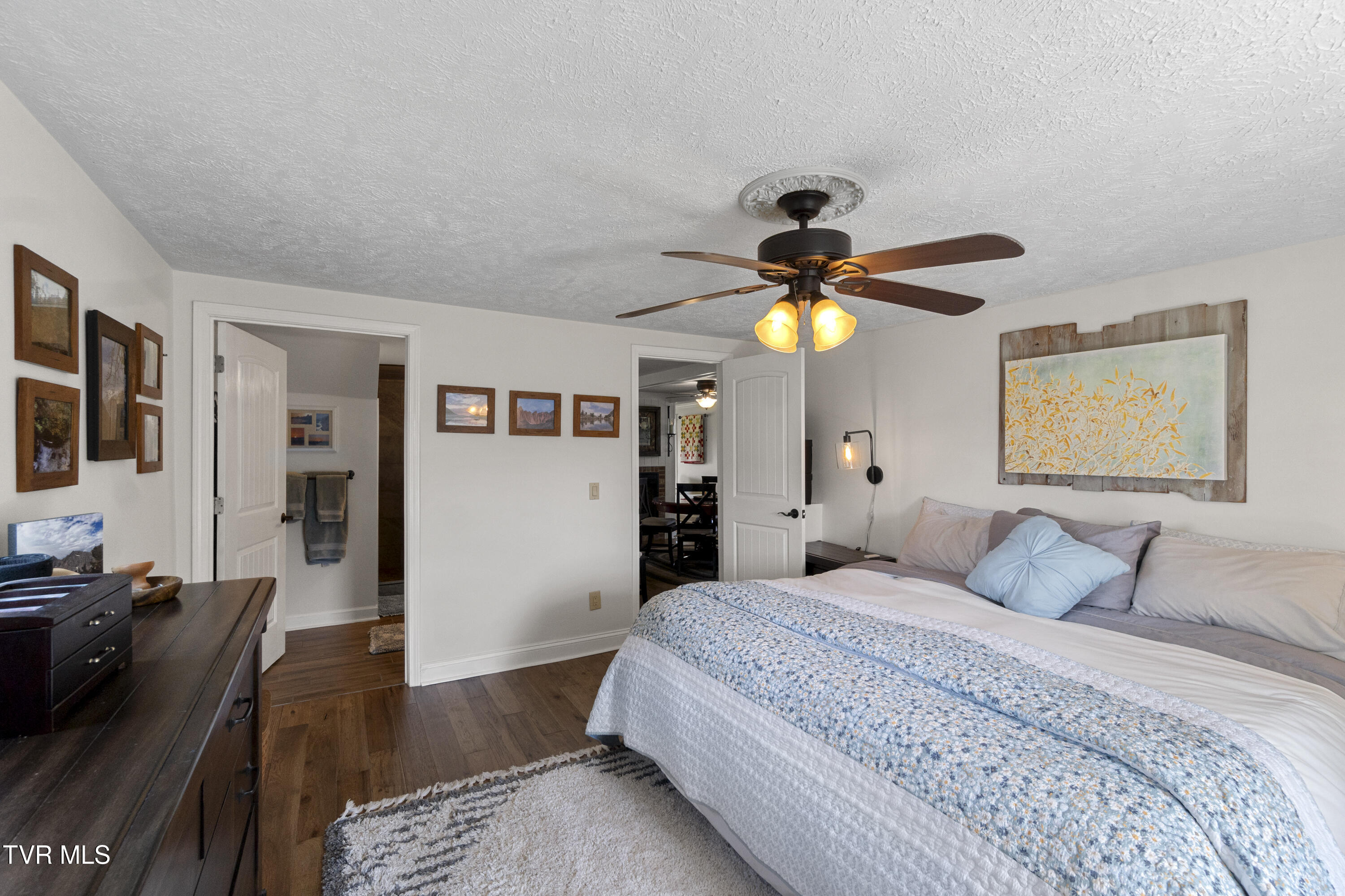 Greeneville, Tennessee, 37745, United States, 3 Bedrooms Bedrooms, ,3 BathroomsBathrooms,Residential,For Sale,2039547