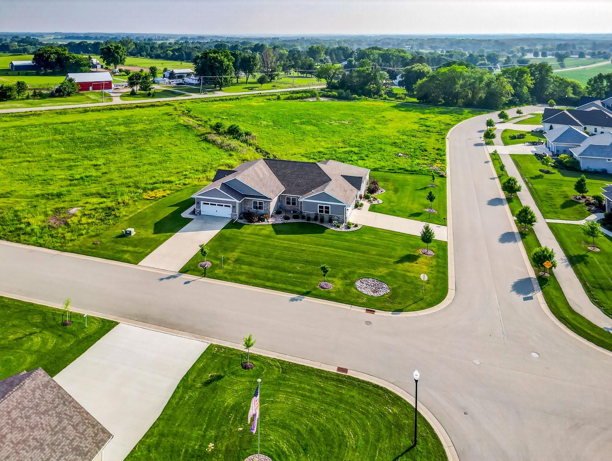 GREENVILLE, Wisconsin, 54942, United States, 4 Bedrooms Bedrooms, ,3 BathroomsBathrooms,Residential,For Sale,1924838