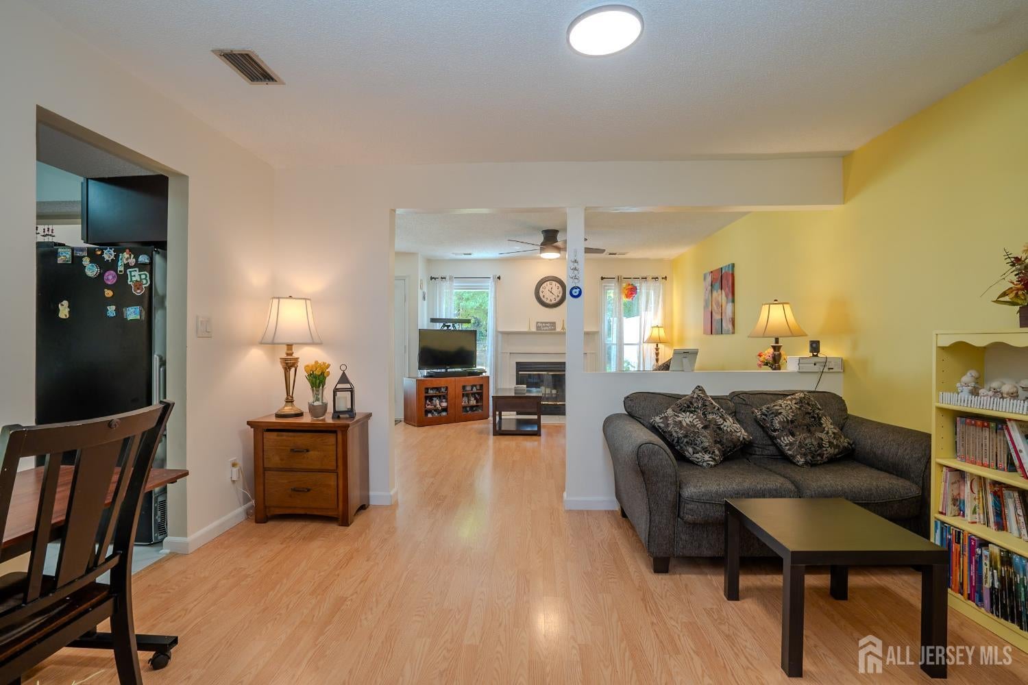 East Brunswick, New Jersey, 08816, United States, 3 Bedrooms Bedrooms, ,3 BathroomsBathrooms,Residential,For Sale,1938426