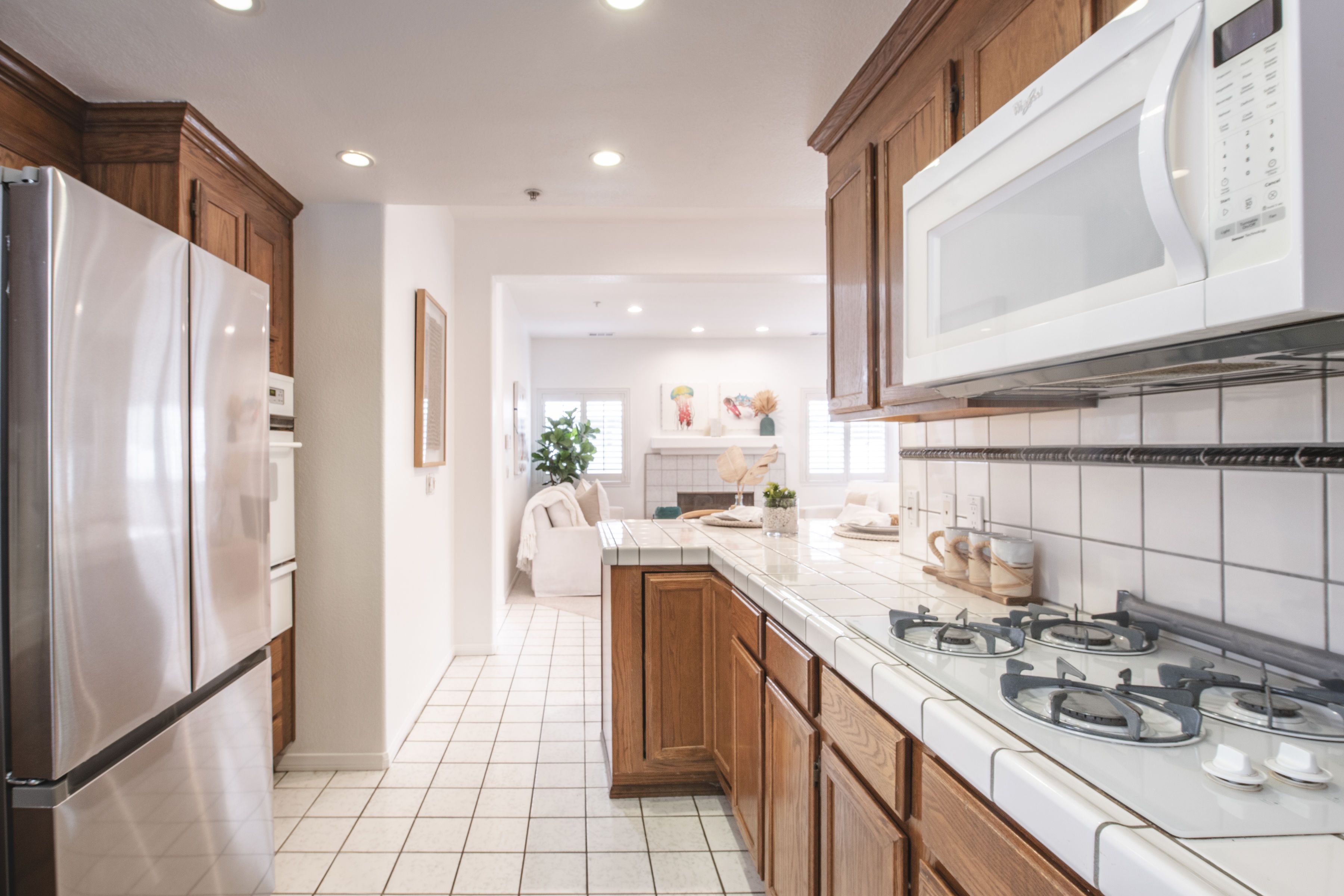 2209 Robinson Street #A, Redondo Beach, CA 90278 - 物件實景