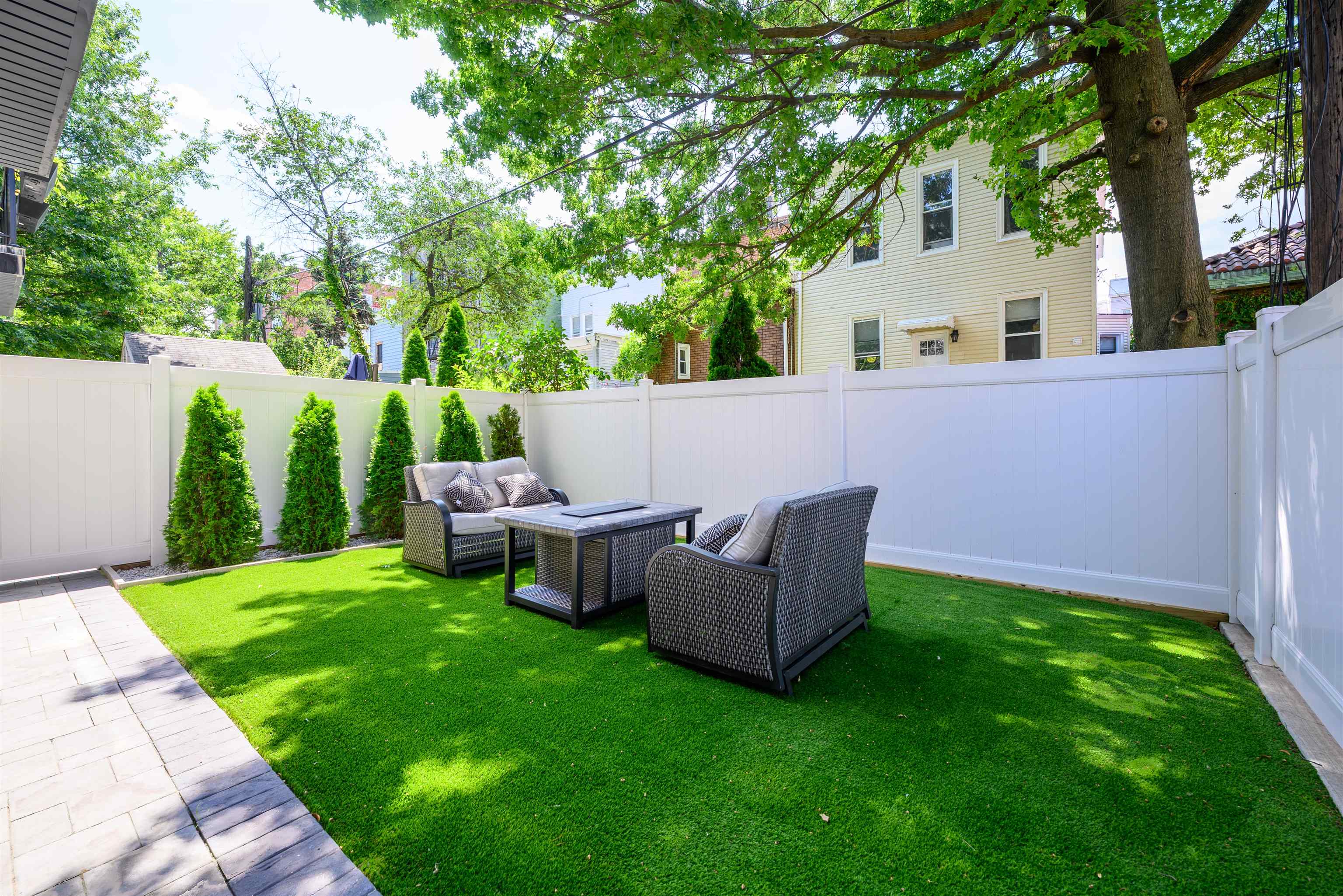 Jersey City, New Jersey, 07307, United States, 3 Bedrooms Bedrooms, ,3 BathroomsBathrooms,Residential,For Sale,1901105