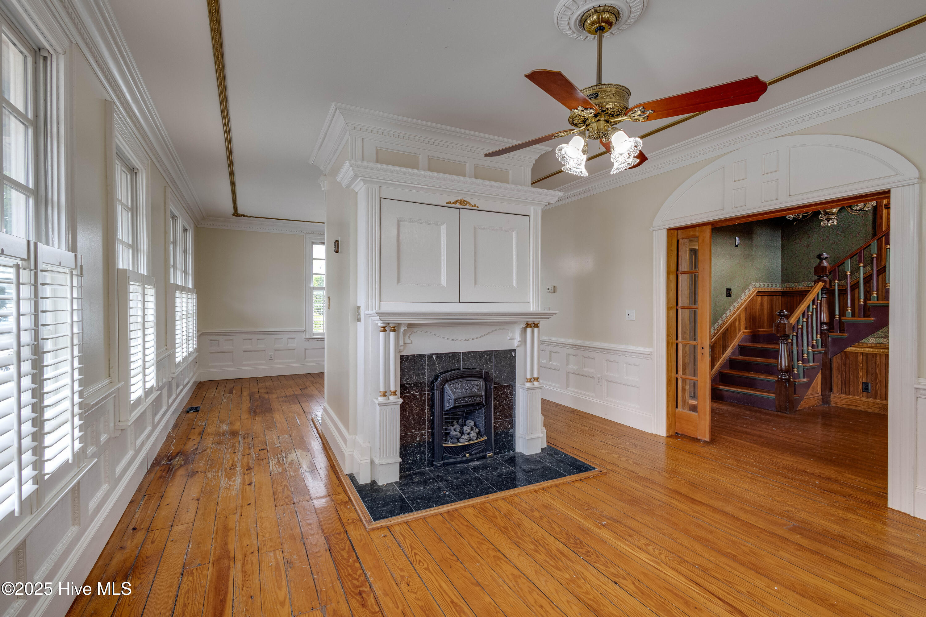 122 S Academy Street, Washington, North Carolina, 27889, United States, 3 Bedrooms Bedrooms, ,4 BathroomsBathrooms,Residential,For Sale,122 S Academy Street,1639244