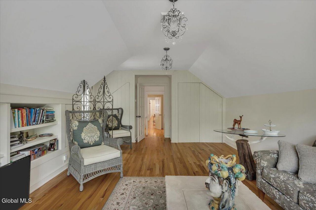 Queensbury, New York, 12804, United States, 4 Bedrooms Bedrooms, ,4 BathroomsBathrooms,Residential,For Sale,2003440