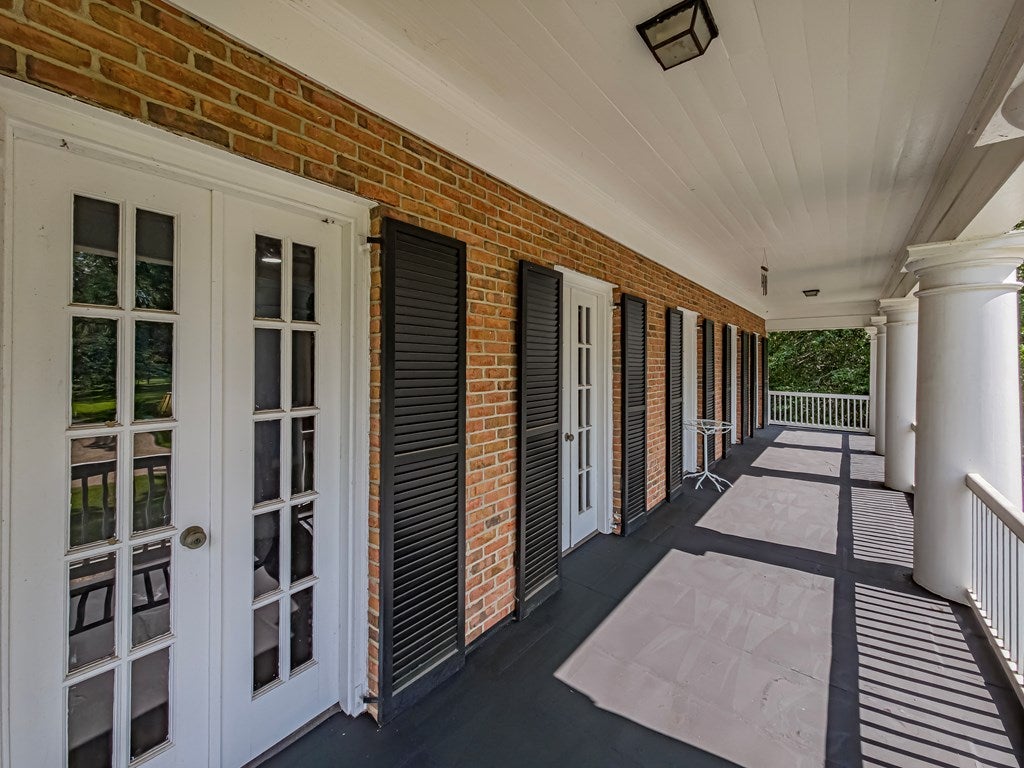 Leslie, Georgia, 31764, United States, 5 Bedrooms Bedrooms, ,4 BathroomsBathrooms,Residential,For Sale,1944897