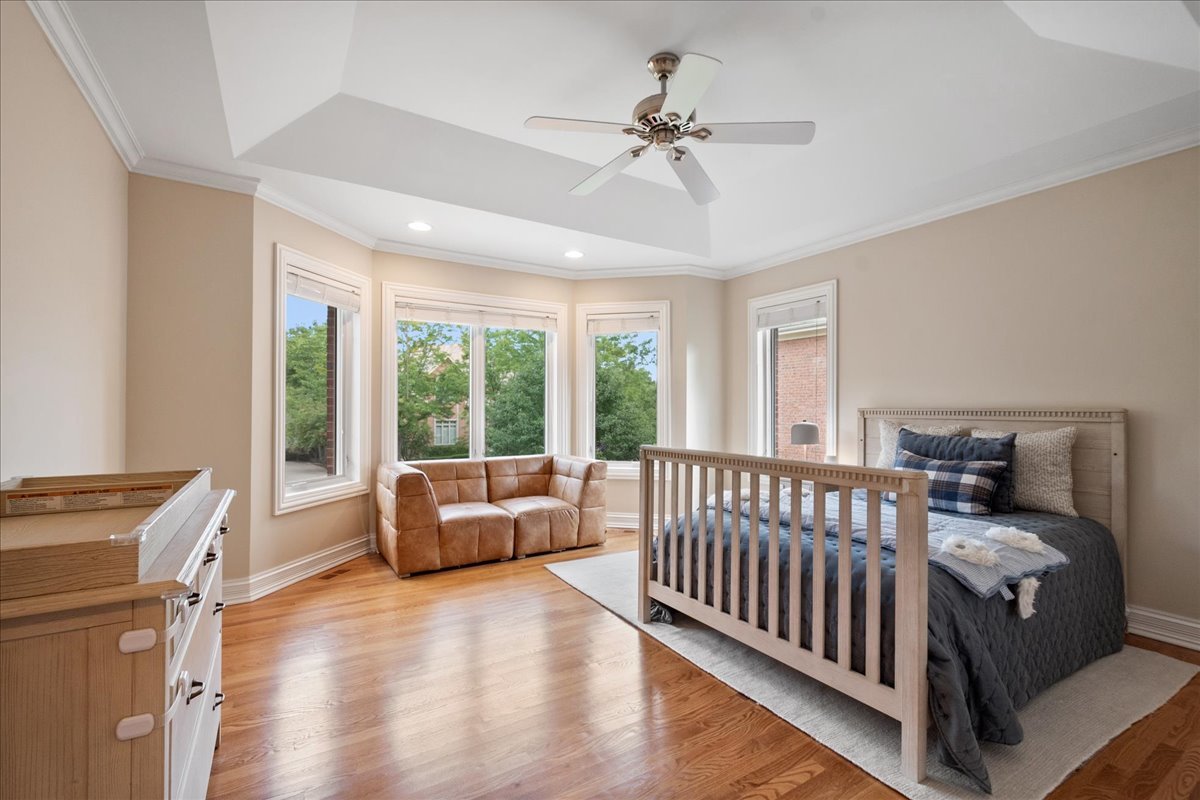 Vernon Hills, Illinois, 60061, United States, 4 Bedrooms Bedrooms, ,4 BathroomsBathrooms,Residential,For Sale,1940393