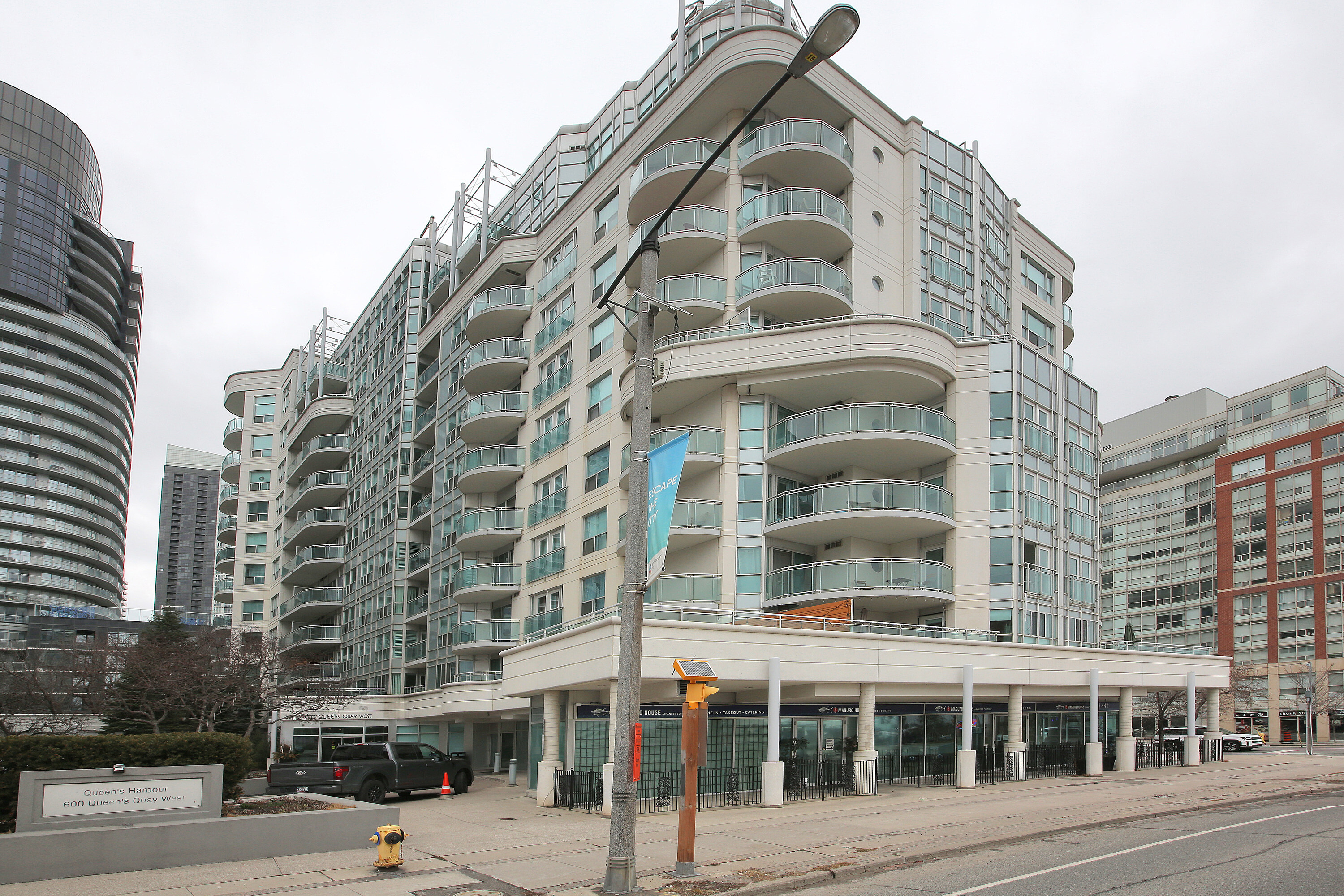  600 Queens Quay W #505 - 物件實景