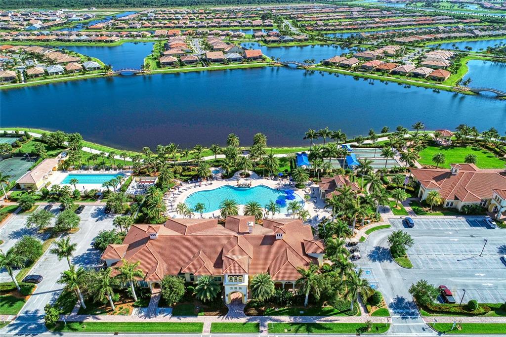 Venice, Florida, 34293, United States, 2 Bedrooms Bedrooms, ,2 BathroomsBathrooms,Residential,For Sale,1913341