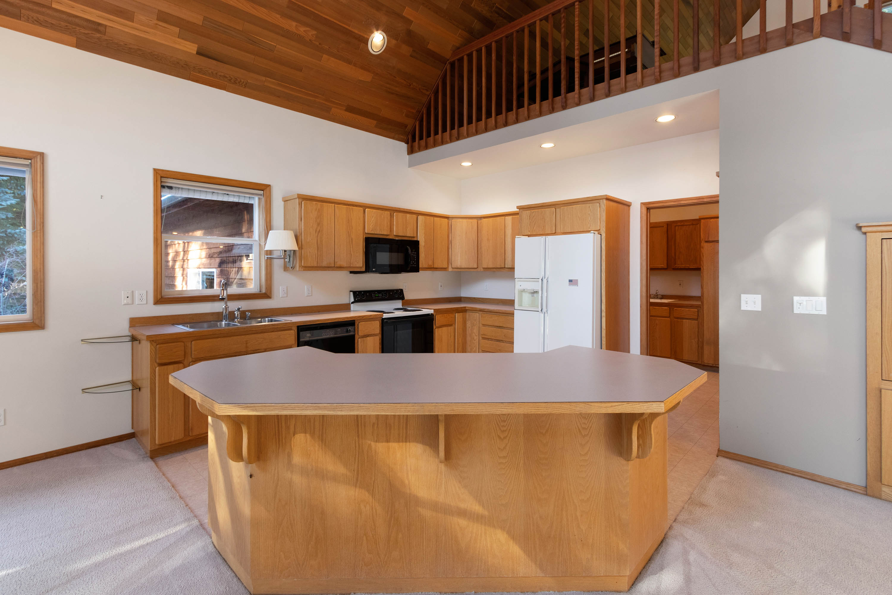 Sandpoint, Idaho, 83864, United States, 3 Bedrooms Bedrooms, ,2 BathroomsBathrooms,Residential,For Sale,2012104