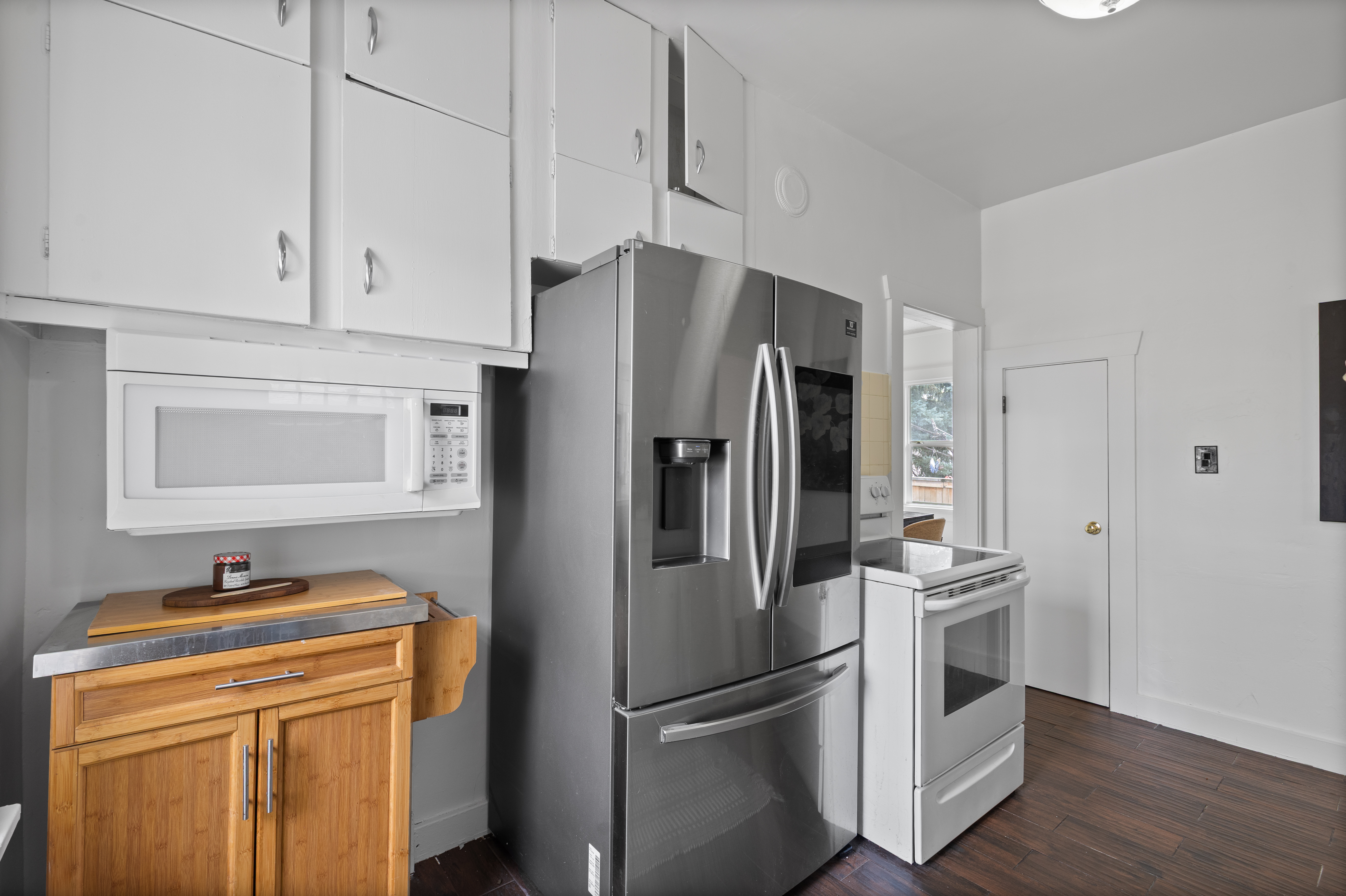  Wheat Ridge Home with Detached Garage and Flexible Upper Suite - 物件實景