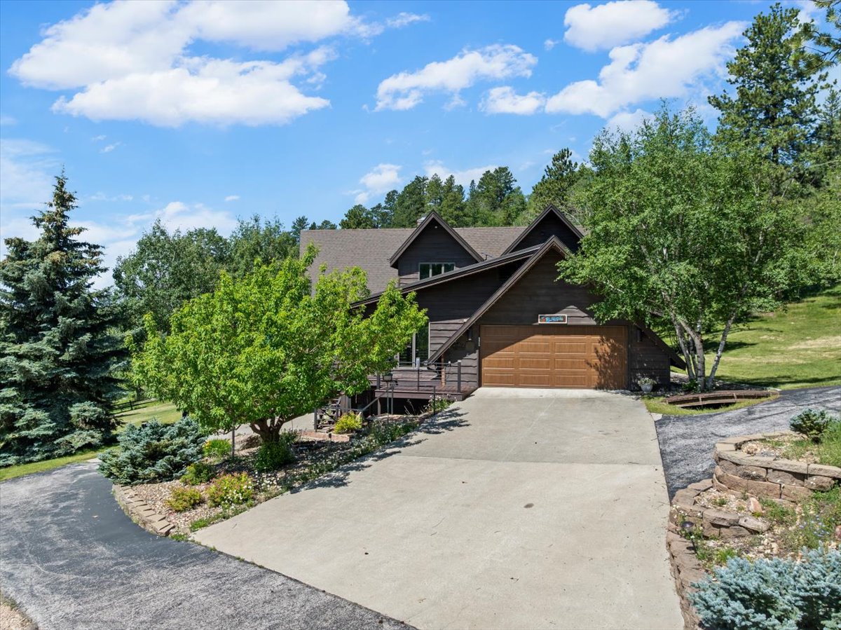 Lead, South Dakota, 57754, United States, 4 Bedrooms Bedrooms, ,3 BathroomsBathrooms,Residential,For Sale,1975195