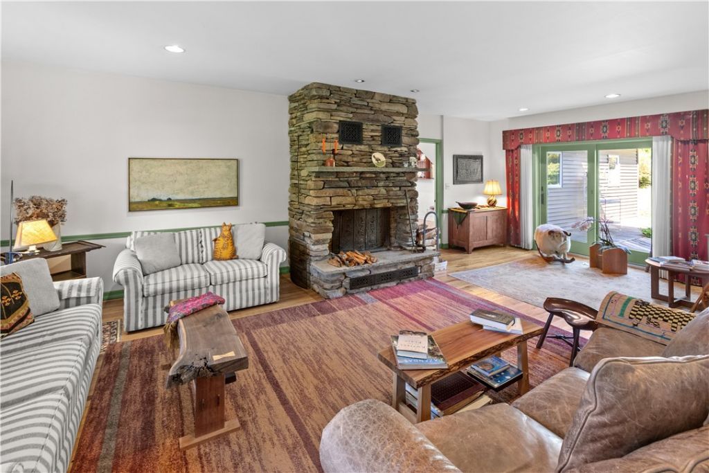 Walton, New York, 13856, United States, 4 Bedrooms Bedrooms, ,4 BathroomsBathrooms,Residential,For Sale,1947097