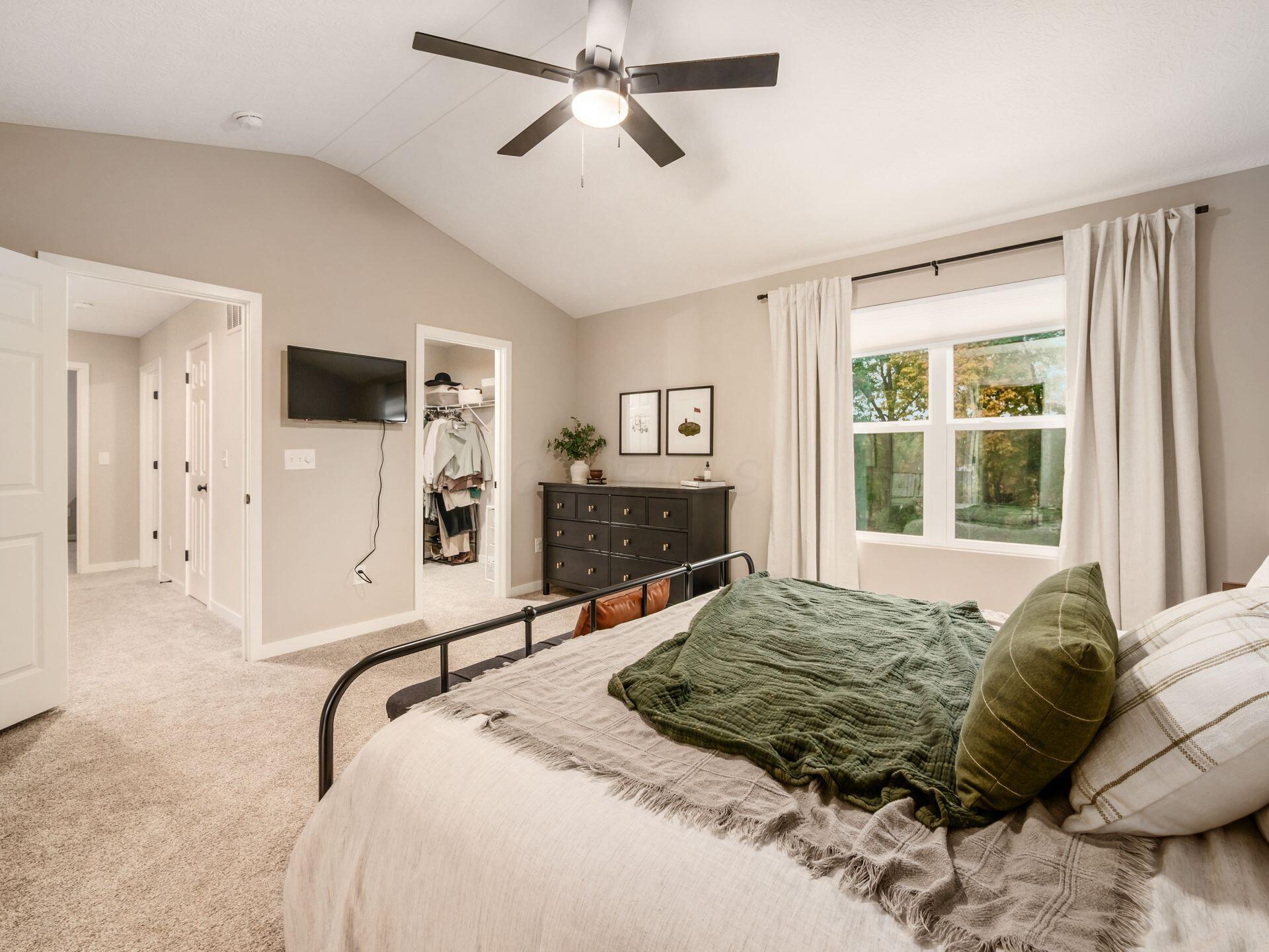 Powell, Ohio, 43065, United States, 3 Bedrooms Bedrooms, ,3 BathroomsBathrooms,Residential,For Sale,1970894